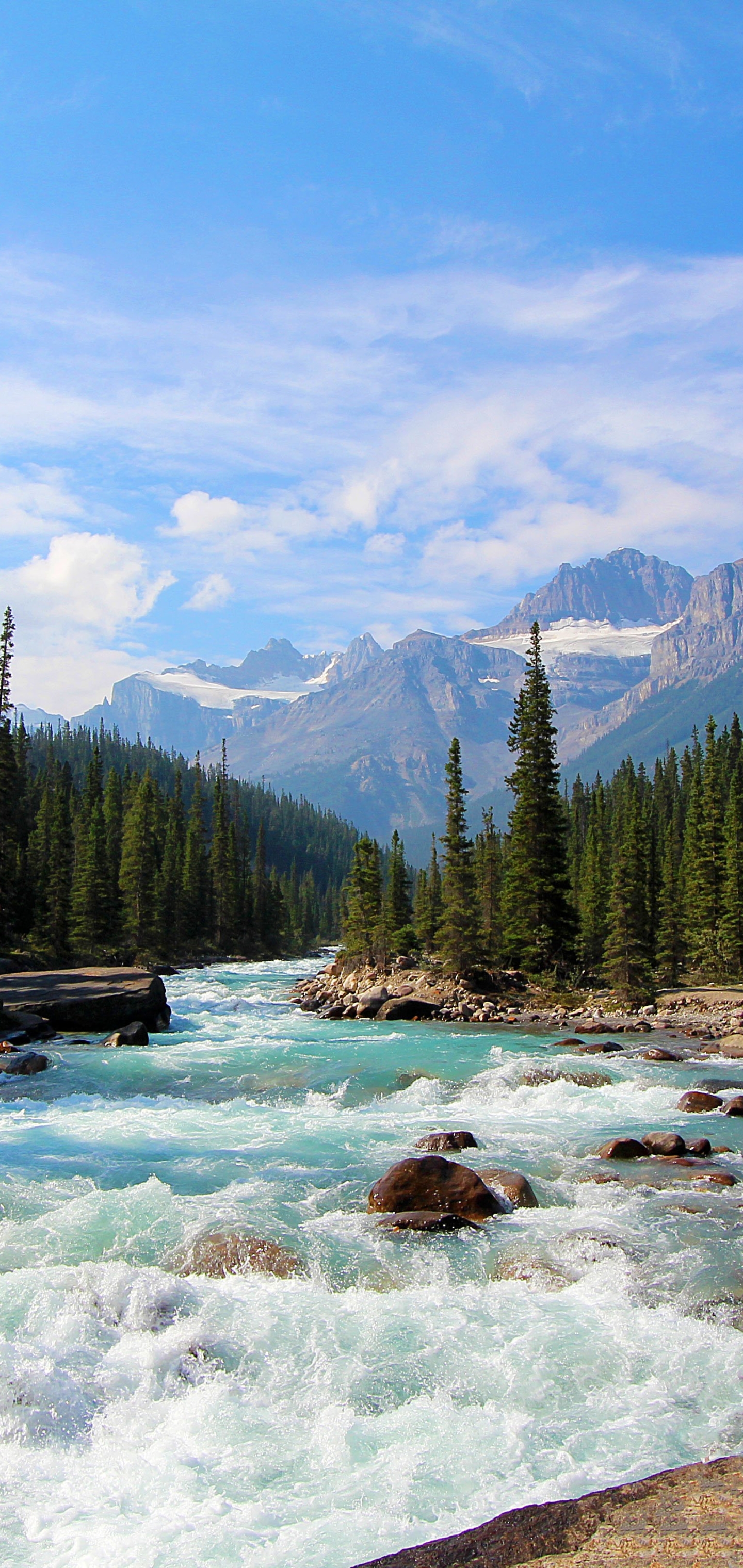 Скачать картинку Пейзаж, Река, Канада, Лес, Ландшафт, Национальный Парк Банф, Земля/природа в телефон бесплатно.