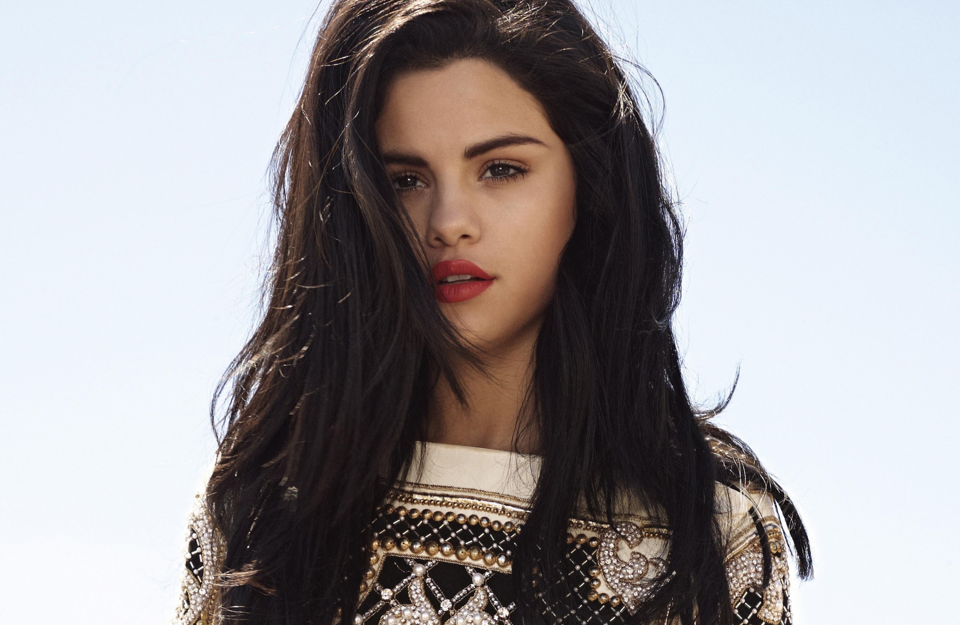 Free download wallpaper Music, Selena Gomez, Singer, Face, American, Black Hair, Actress, Lipstick on your PC desktop
