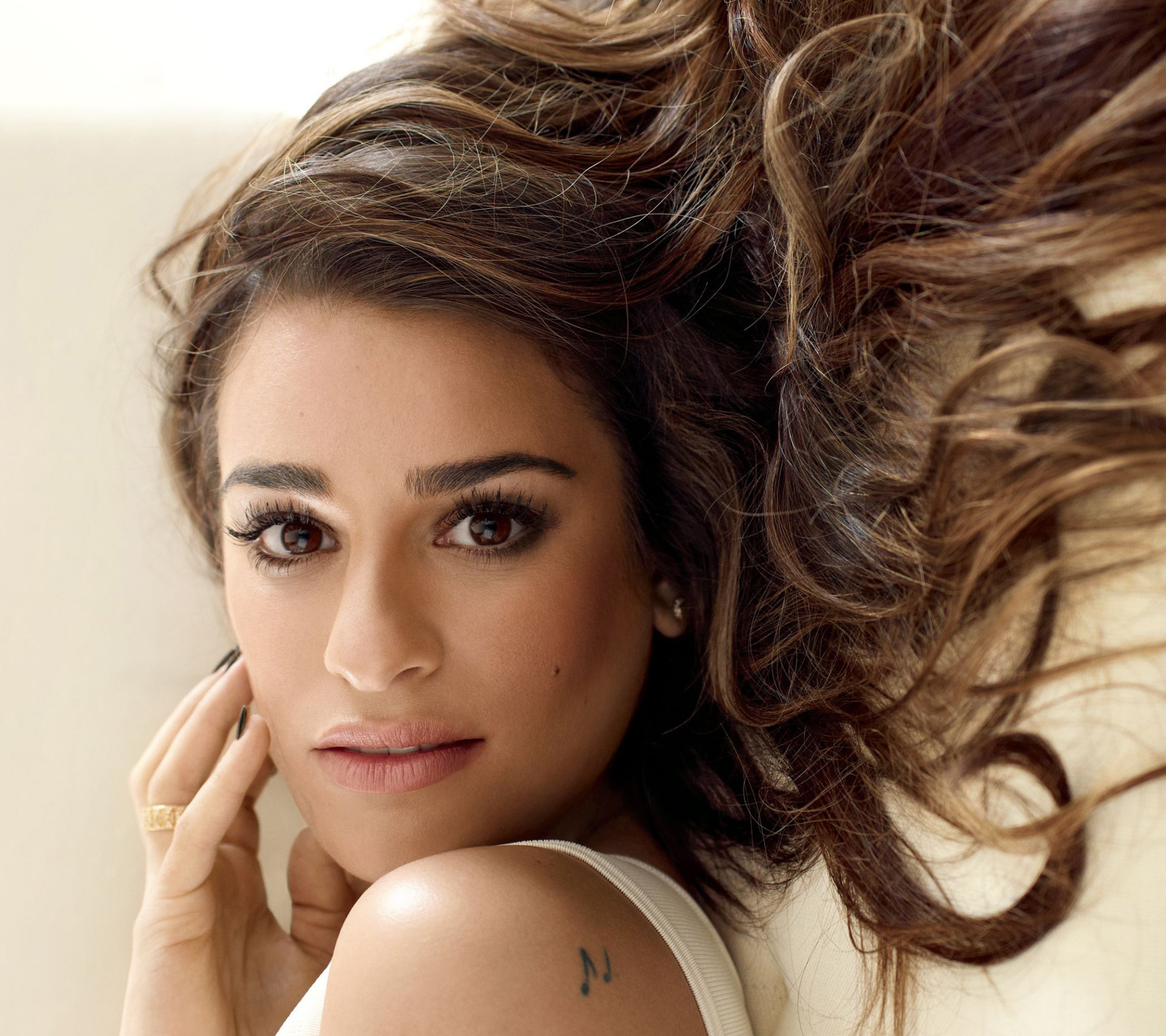 Download mobile wallpaper American, Celebrity, Actress, Lea Michele for free.