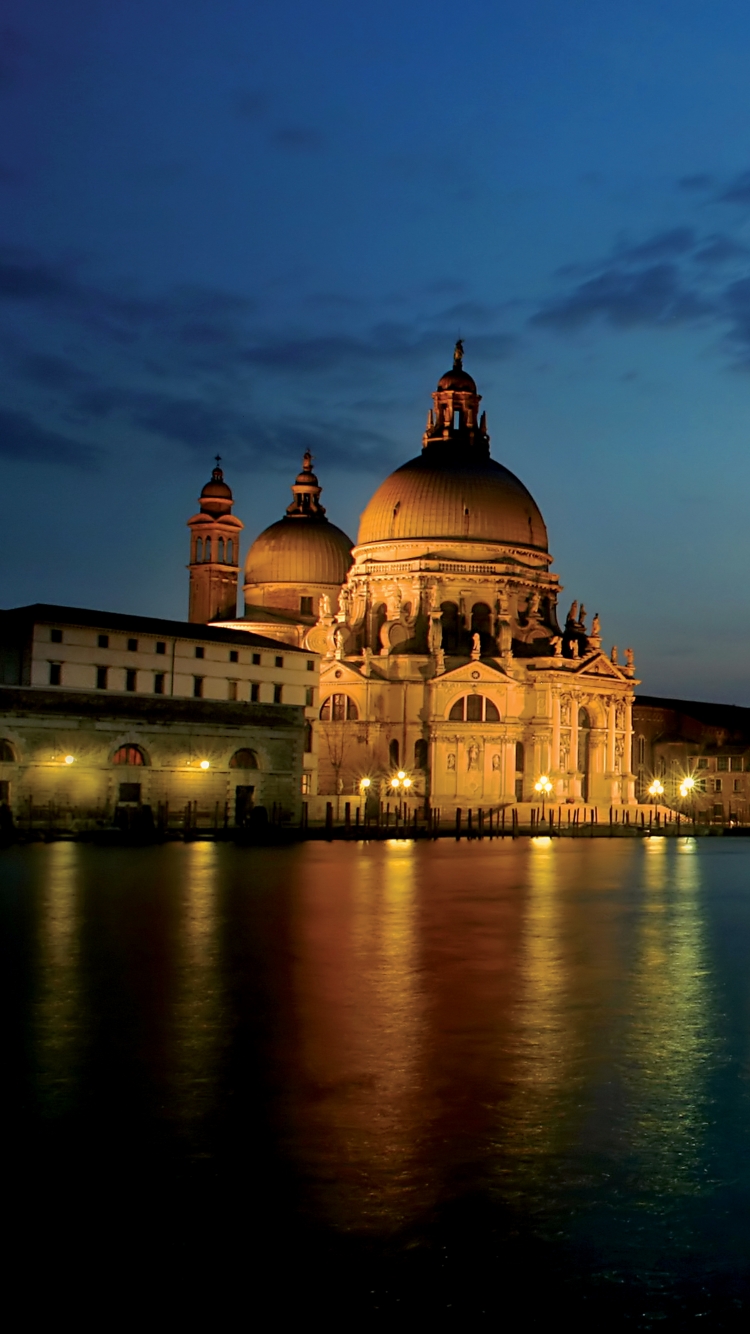 無料モバイル壁紙都市, 街, イタリア, ヴェネツィア, 光, 夜, ゴンドラ, マンメイド, 運河をダウンロードします。