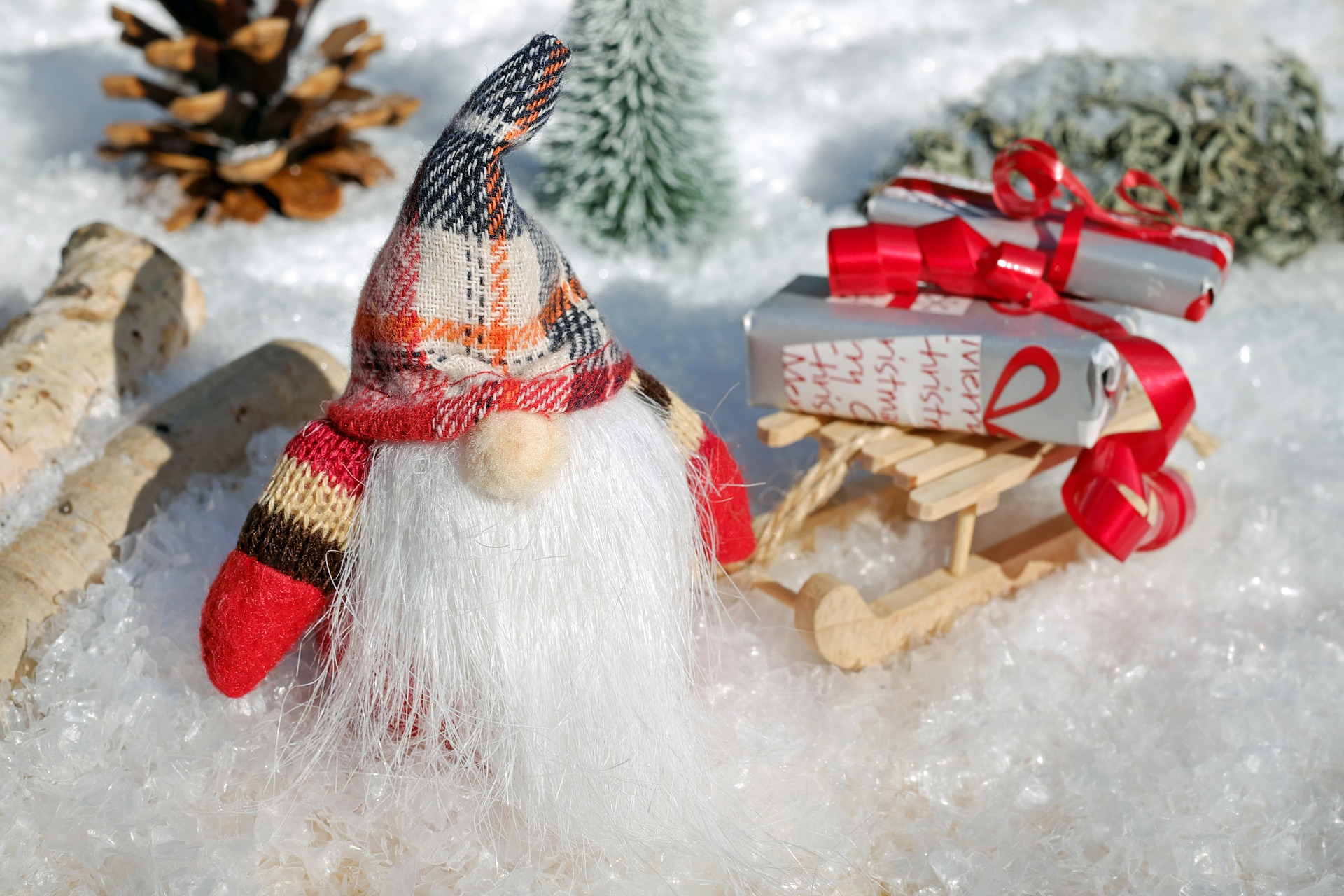 Download mobile wallpaper Christmas, Holiday, Gift, Sled, Santa for free.