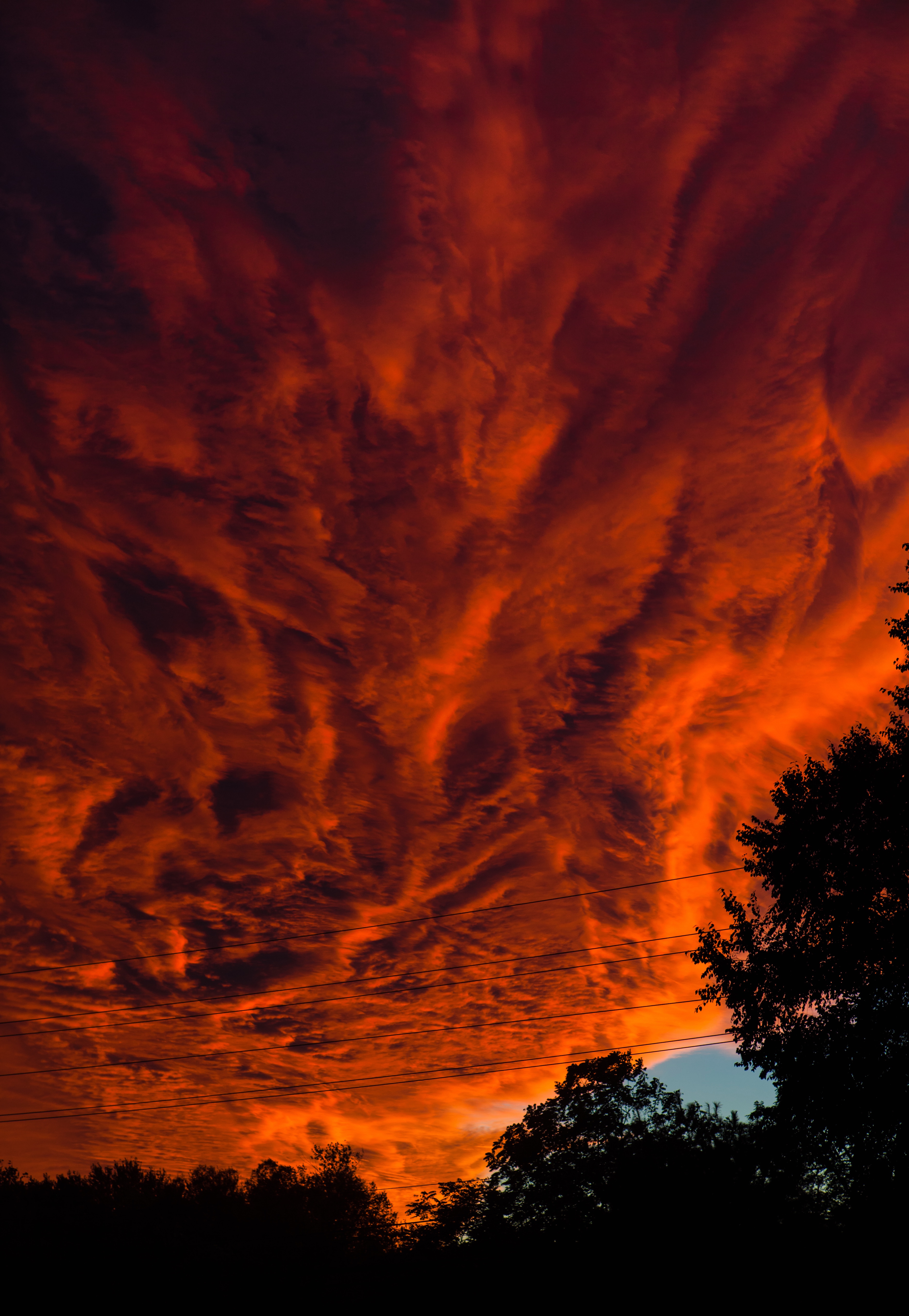 Free download wallpaper Nature, Sunset, Clouds, Porous, Dark on your PC desktop
