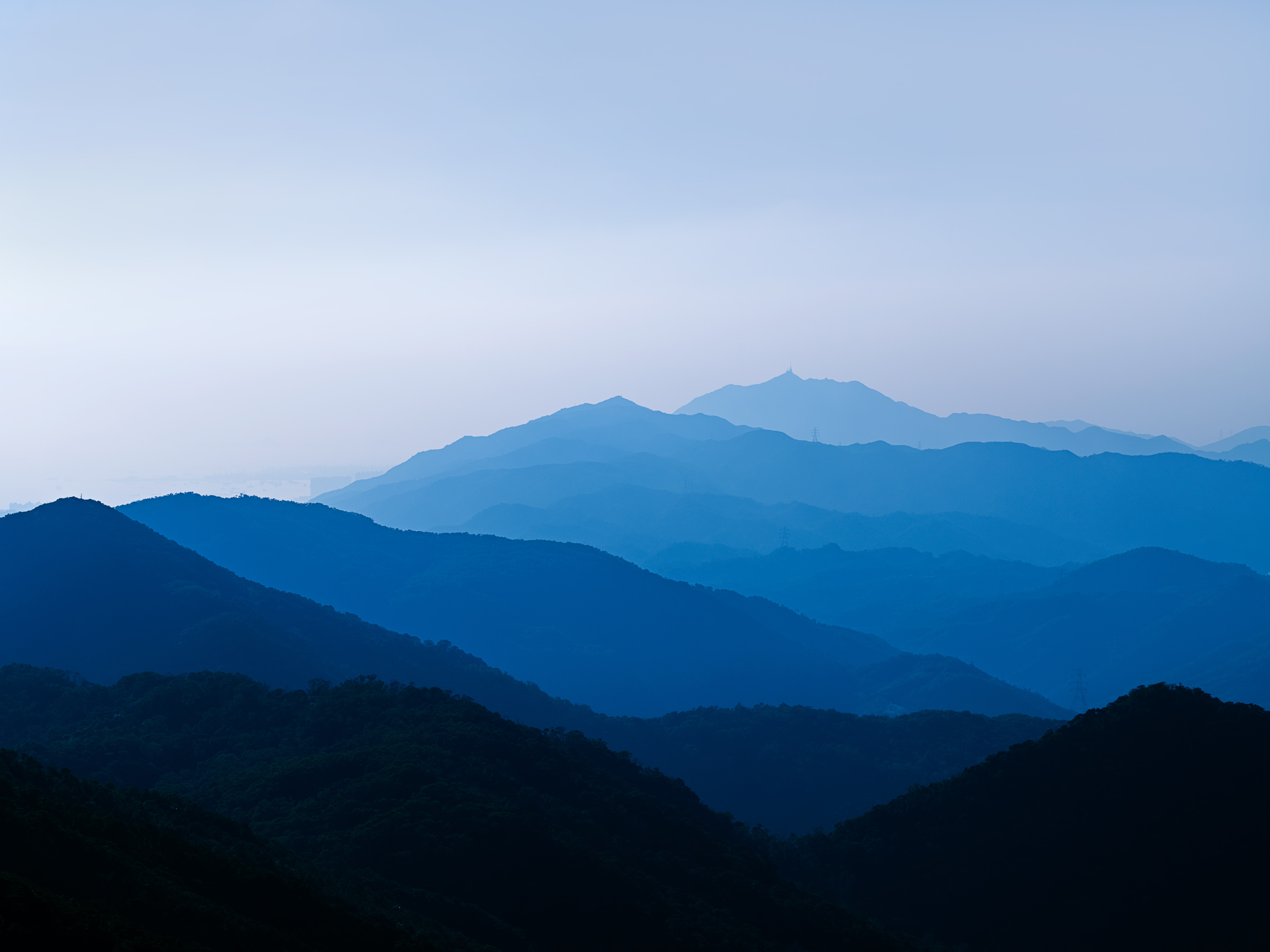 Download mobile wallpaper Fog, Dusk, Twilight, Mountains, Nature, Landscape for free.