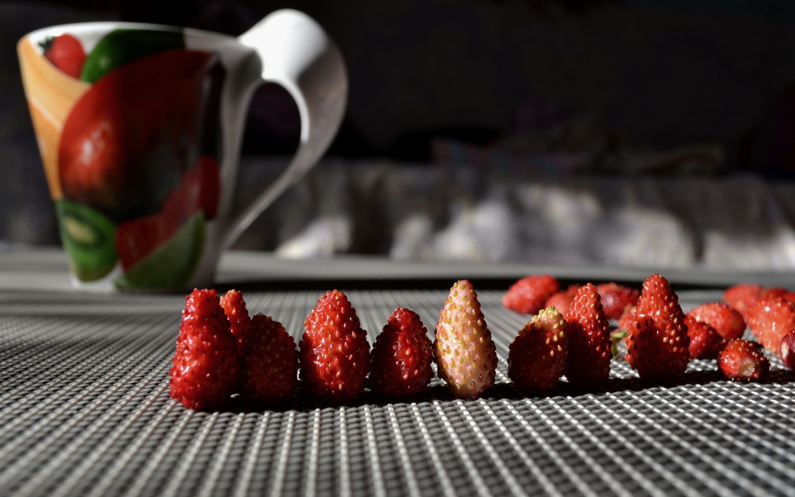Free download wallpaper Food, Strawberry on your PC desktop