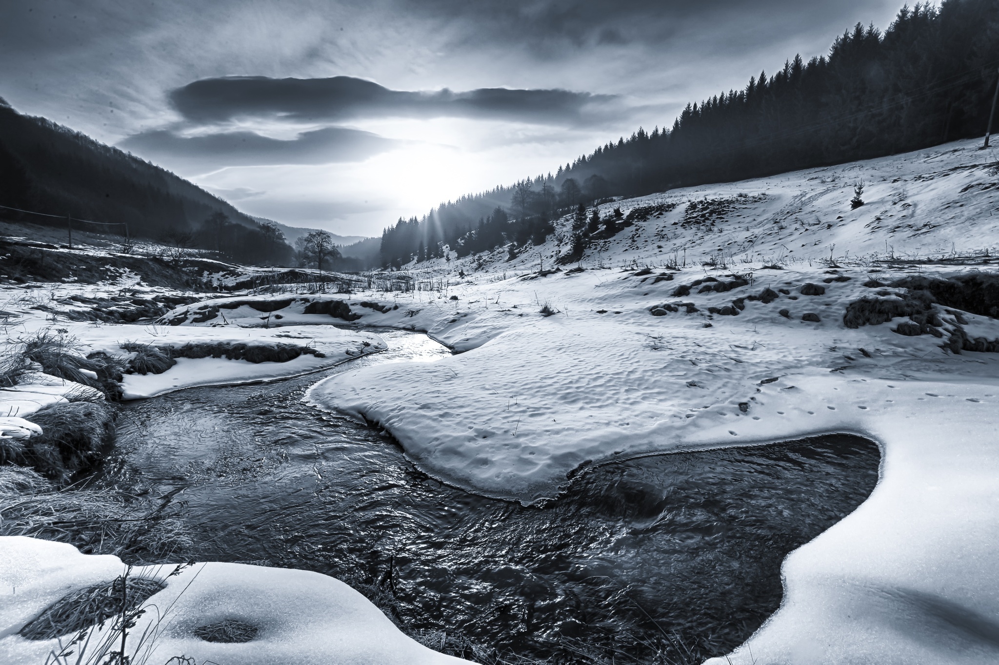 Free download wallpaper Winter, Nature, Snow, Earth, River, Black & White on your PC desktop