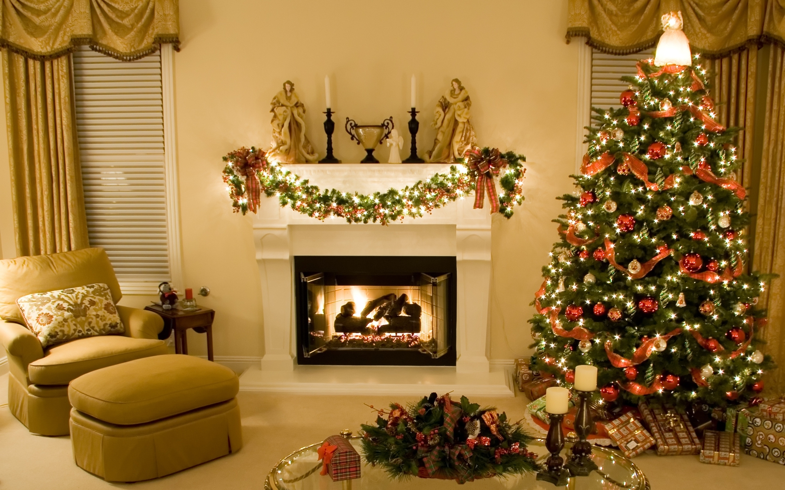 Free download wallpaper Christmas, Holiday, Gift, Christmas Tree, Fireplace, Christmas Ornaments, Christmas Lights on your PC desktop