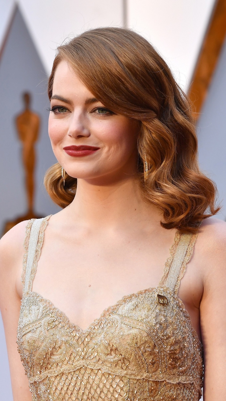 Download mobile wallpaper Emma Stone, Hair, Makeup, Celebrity, Actress for free.