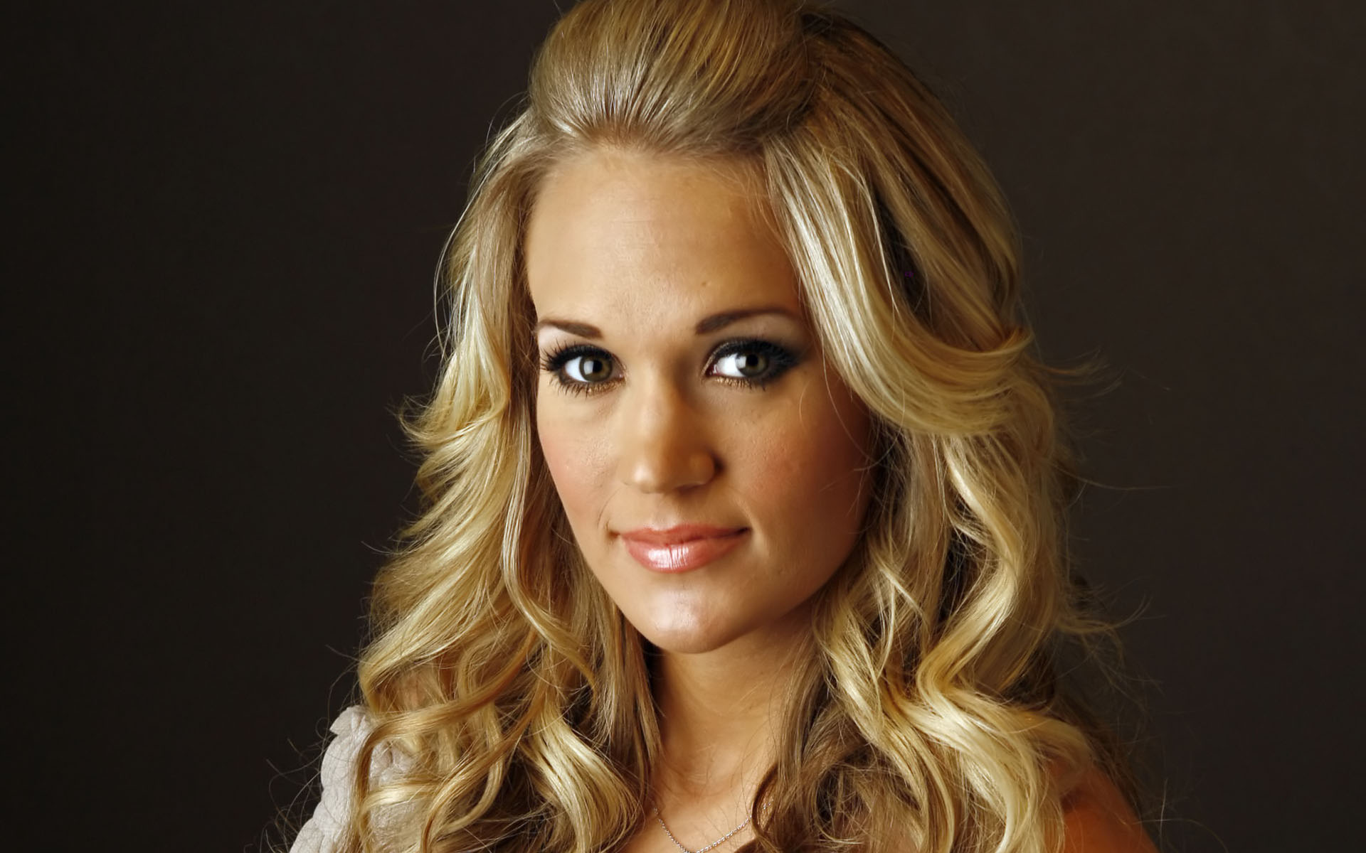 Download mobile wallpaper Music, Carrie Underwood for free.