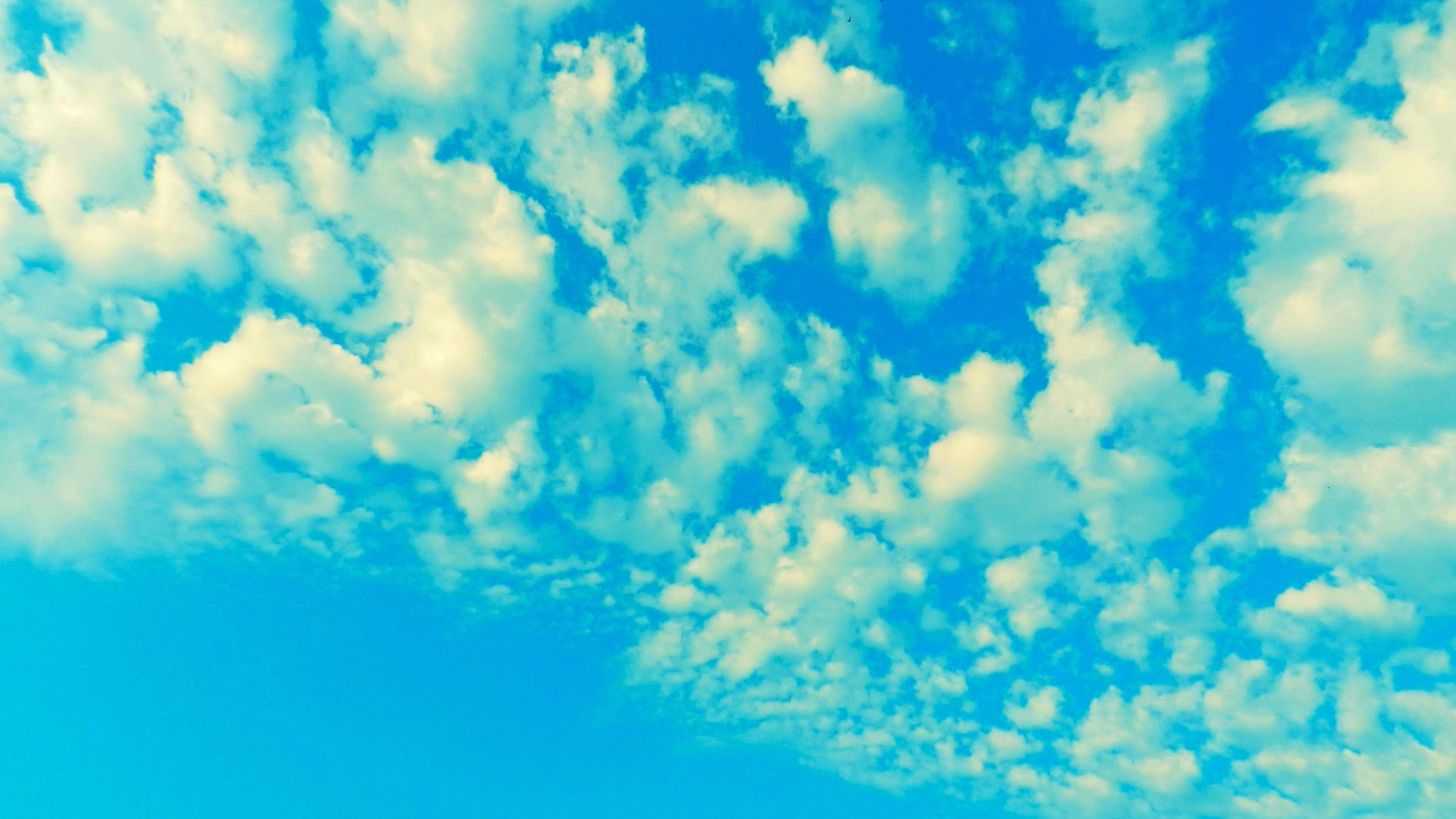 Скачать картинку Небо, Синий, Облако, Земля/природа в телефон бесплатно.