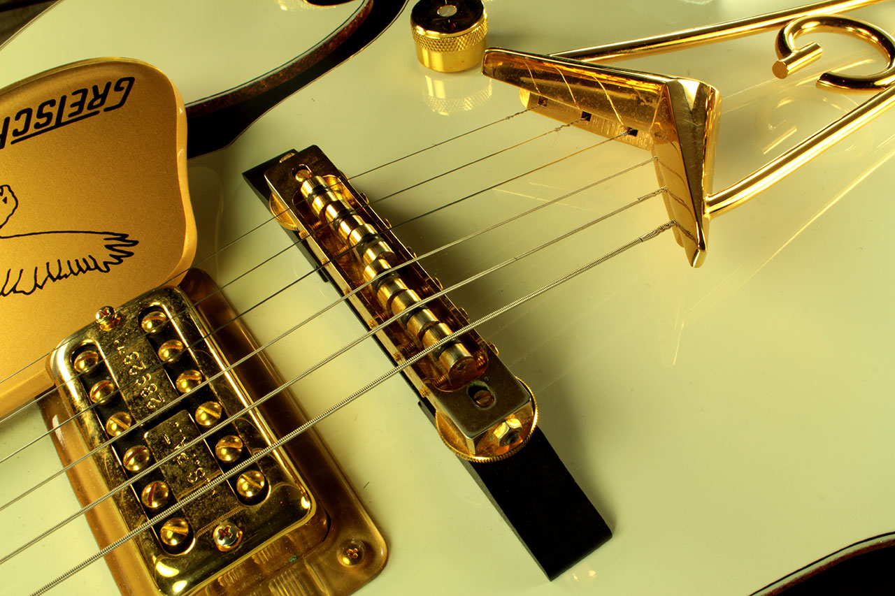 Download mobile wallpaper Music, Guitar for free.