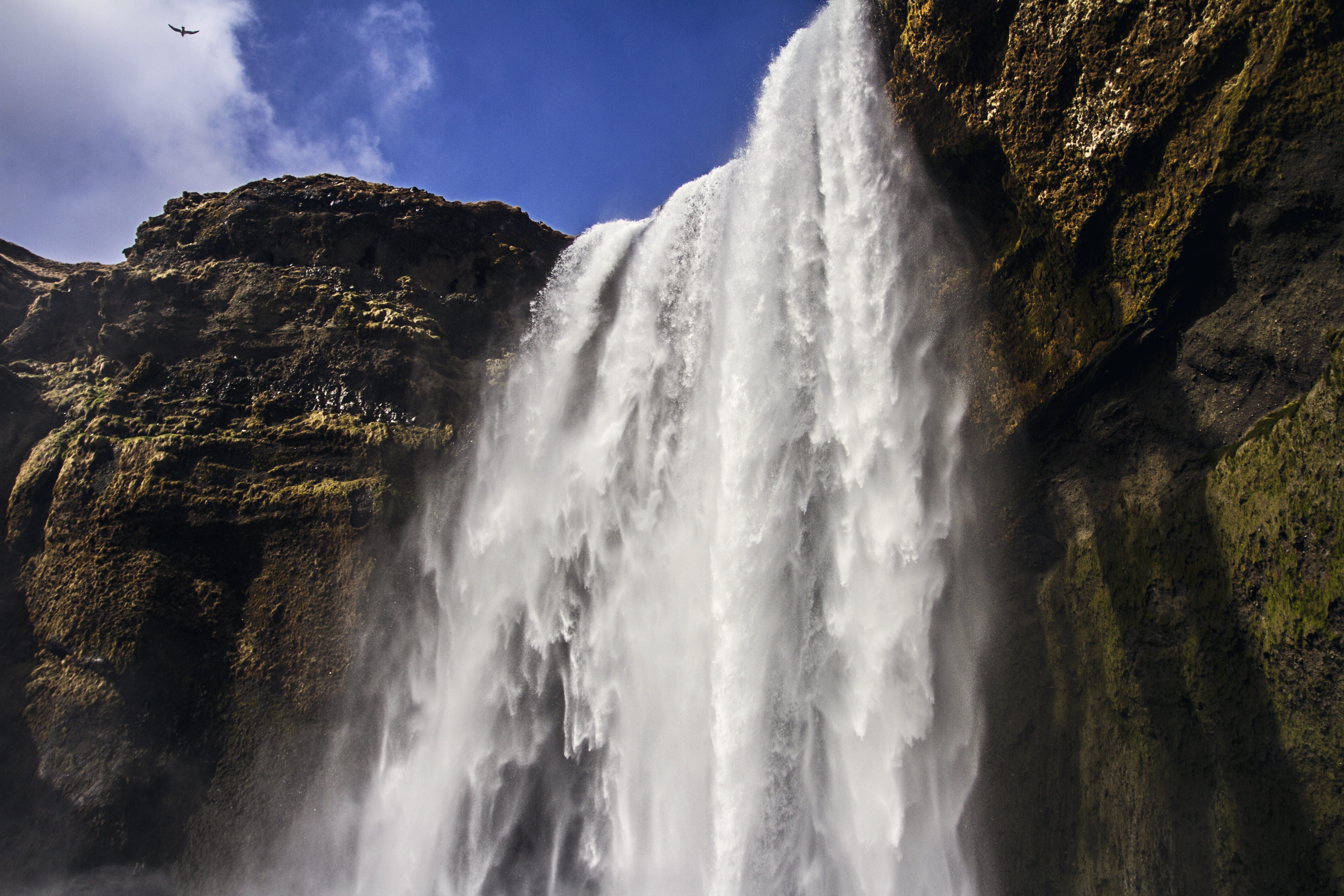 1522906 baixar papel de parede terra/natureza, skógafoss, islândia, cachoeiras - protetores de tela e imagens gratuitamente