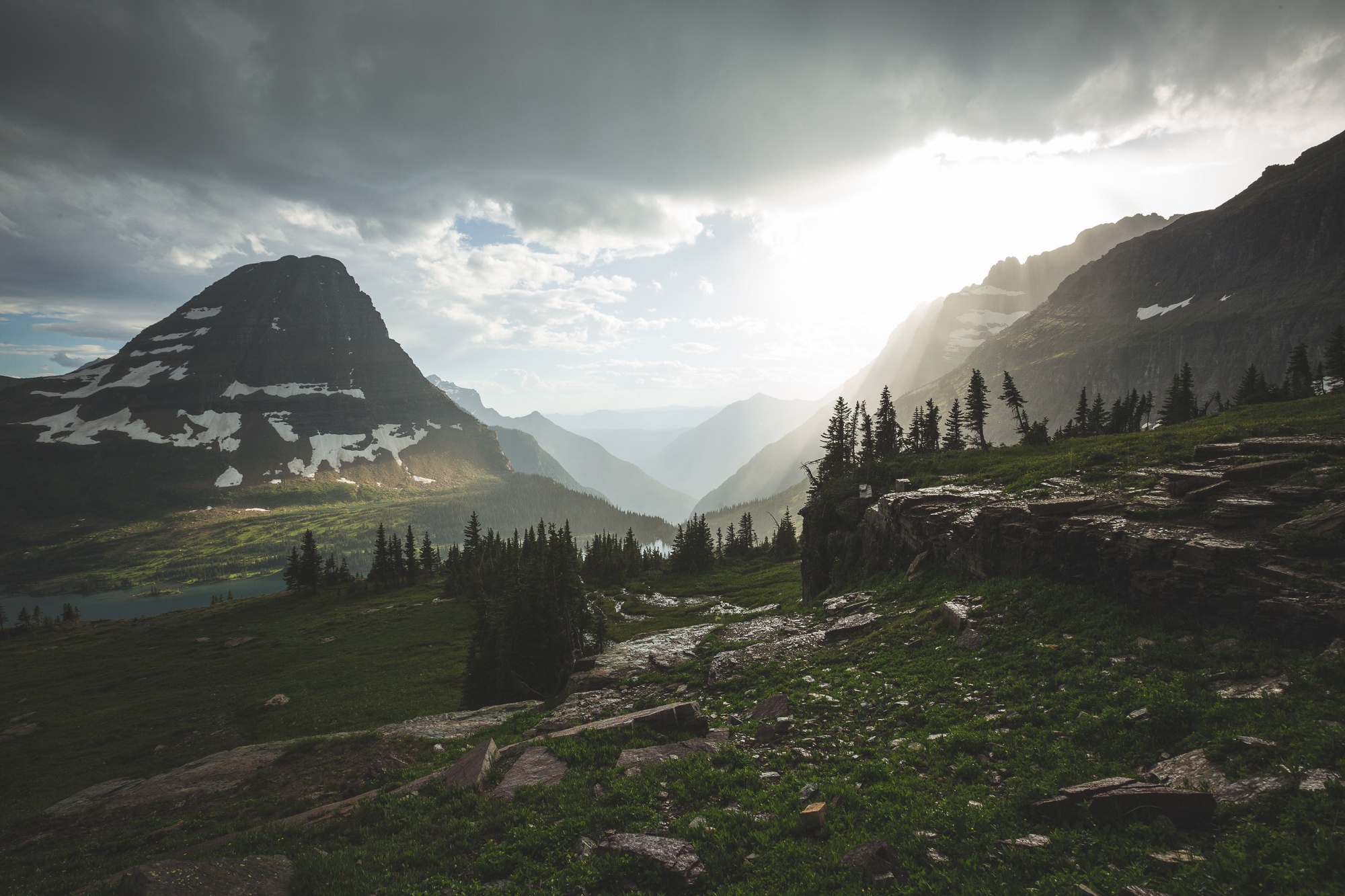 Laden Sie das Landschaft, Natur, Gebirge, Tal, Sonnenstrahl, Erde/natur-Bild kostenlos auf Ihren PC-Desktop herunter