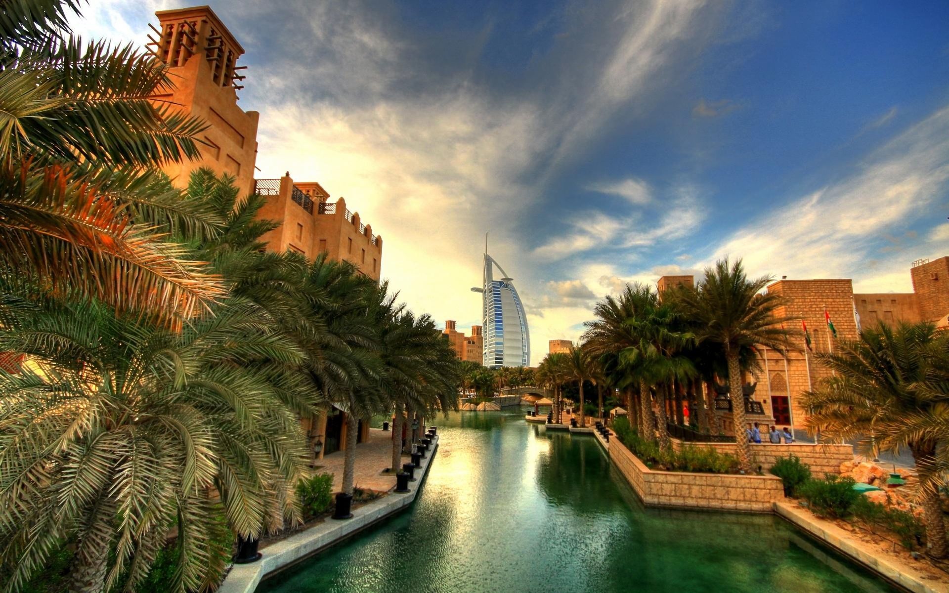 Download mobile wallpaper Dubai, Resort, Hotel, Man Made, Palm Tree for free.