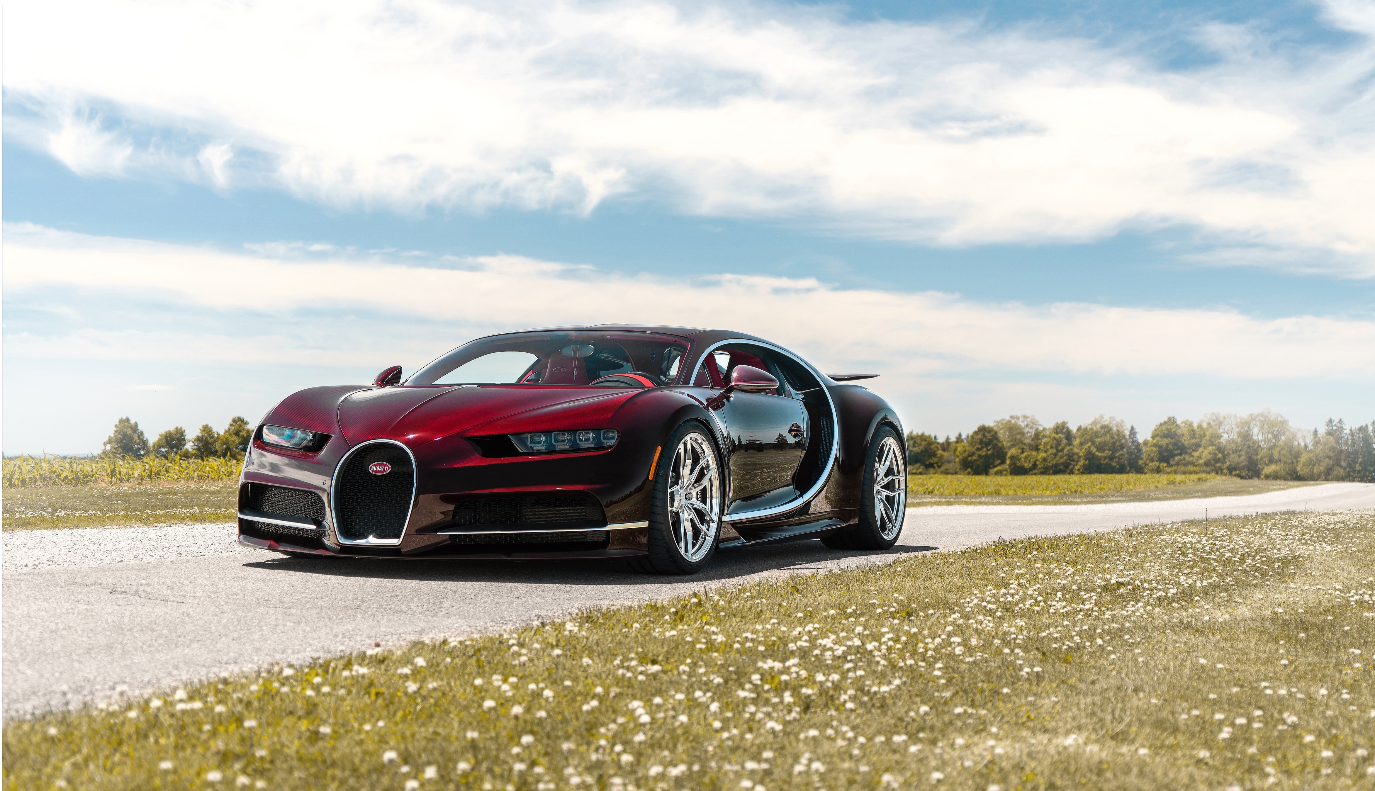 Handy-Wallpaper Bugatti, Autos, Supersportwagen, Bugatti Chiron, Fahrzeuge kostenlos herunterladen.