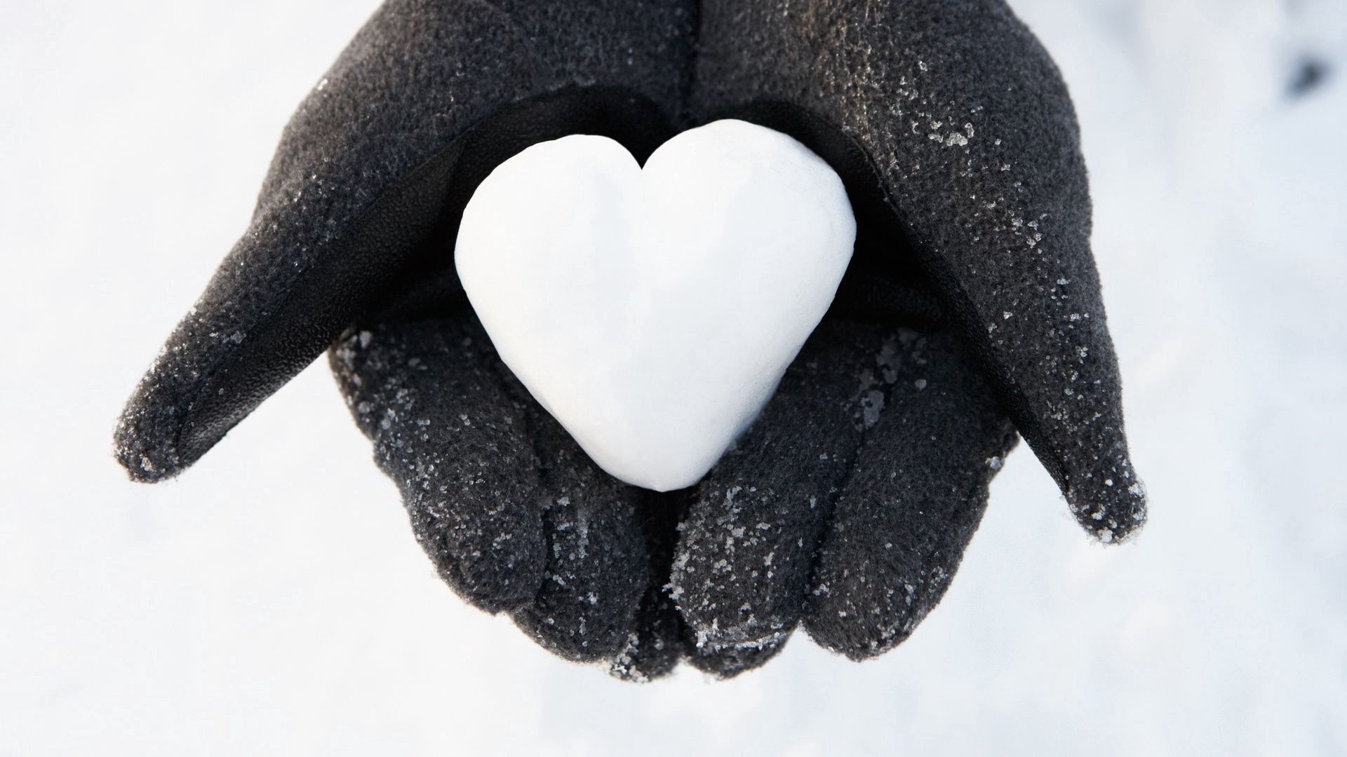 Free download wallpaper Symbol, Snow, Heart, Hands, Love on your PC desktop