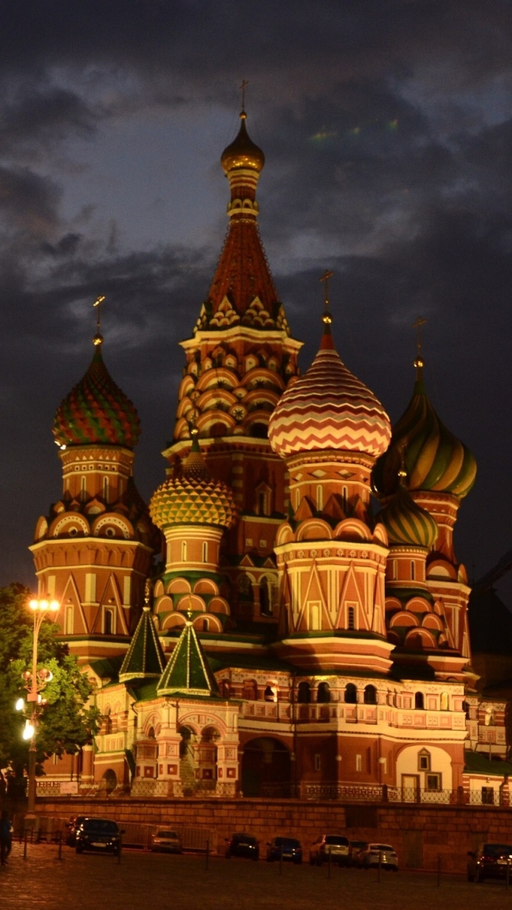 Download mobile wallpaper Russia, Moscow, Religious, Saint Basil's Cathedral, Cathedrals for free.