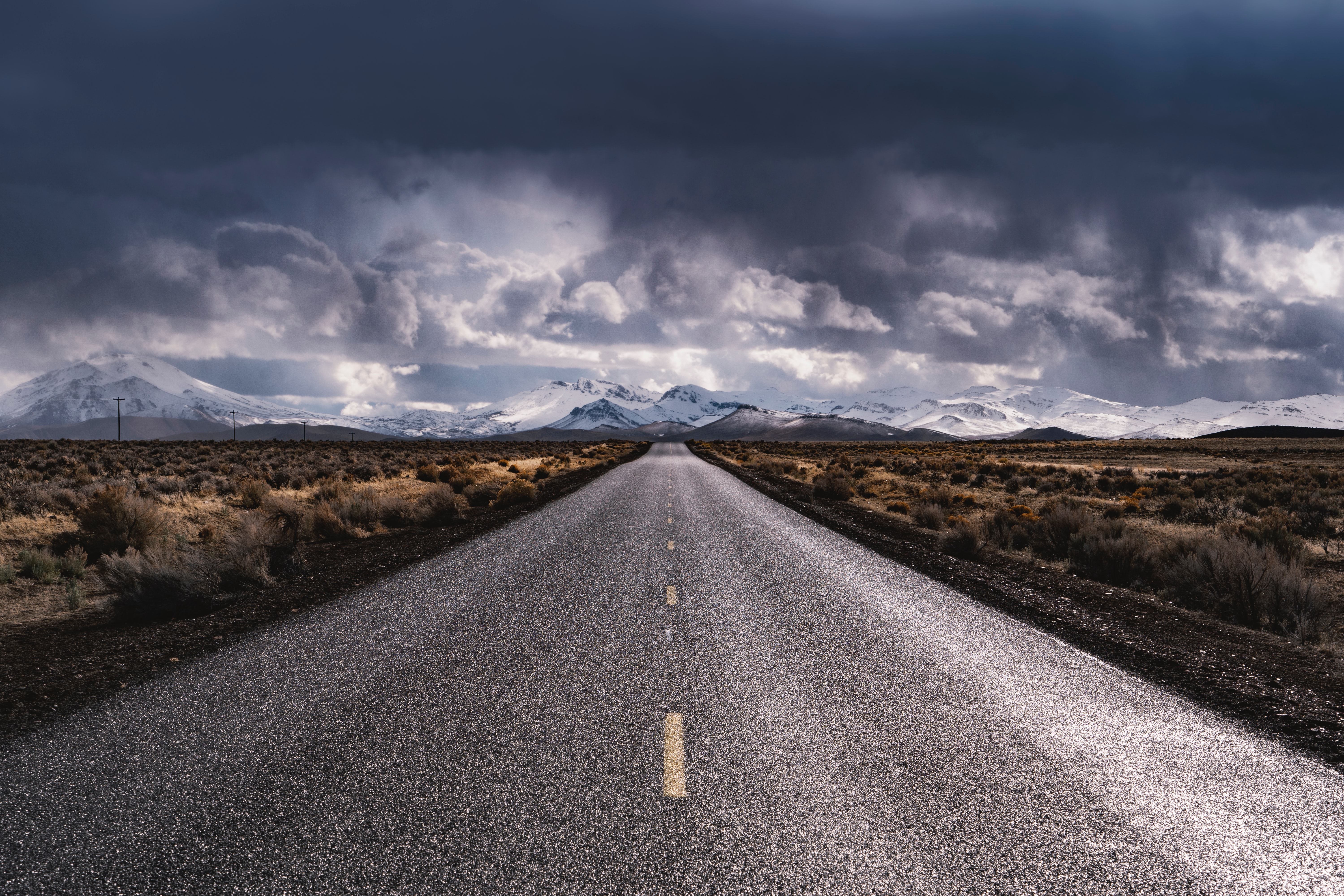 road, nature, mountains, clouds, markup, dahl, distance Smartphone Background