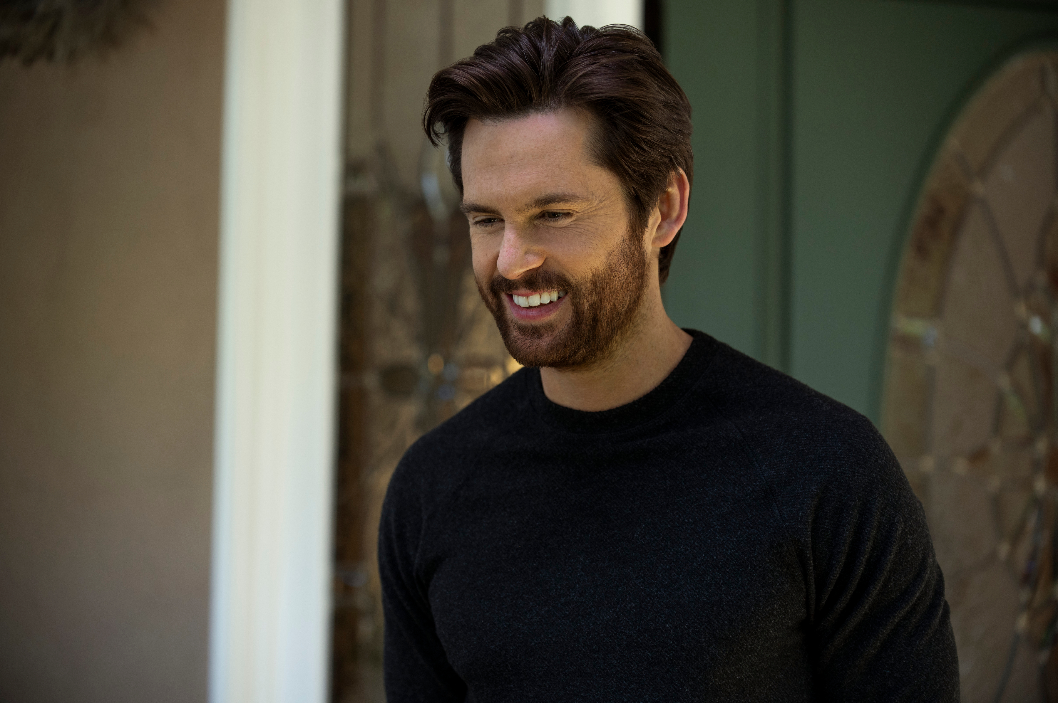 tv show, the woman in the house across the street from the girl in the window, tom riley