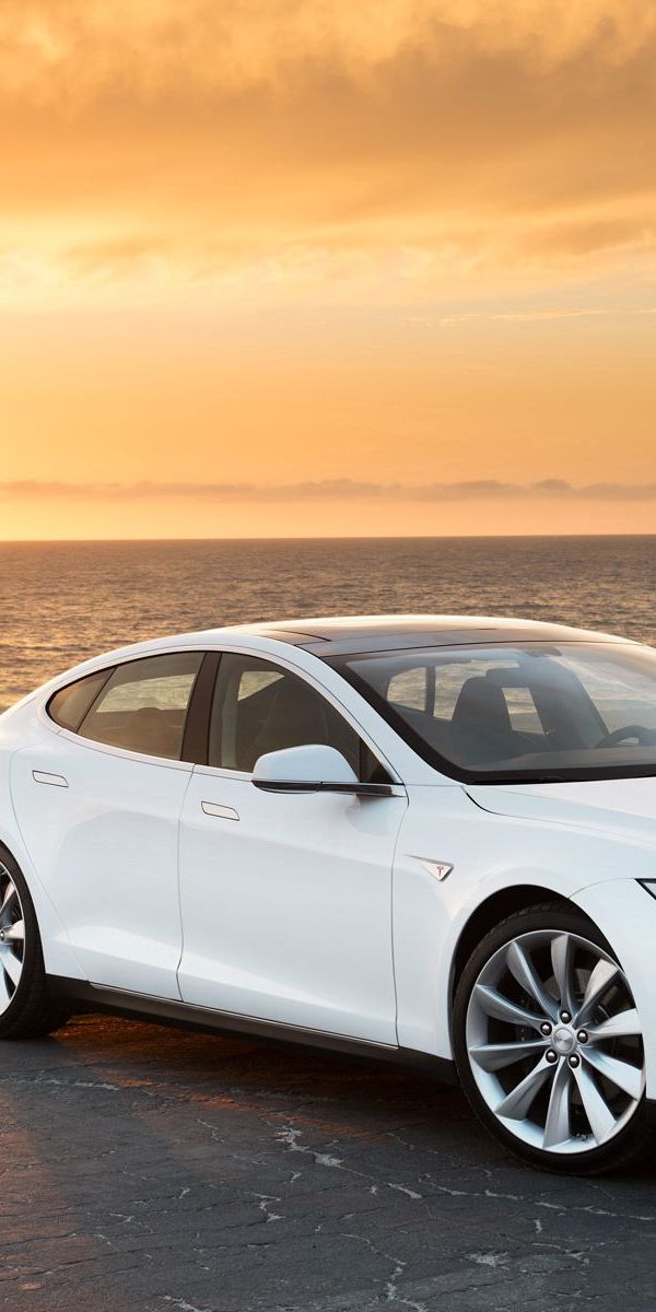 Tesla Model S 4 tesla-model-s-4