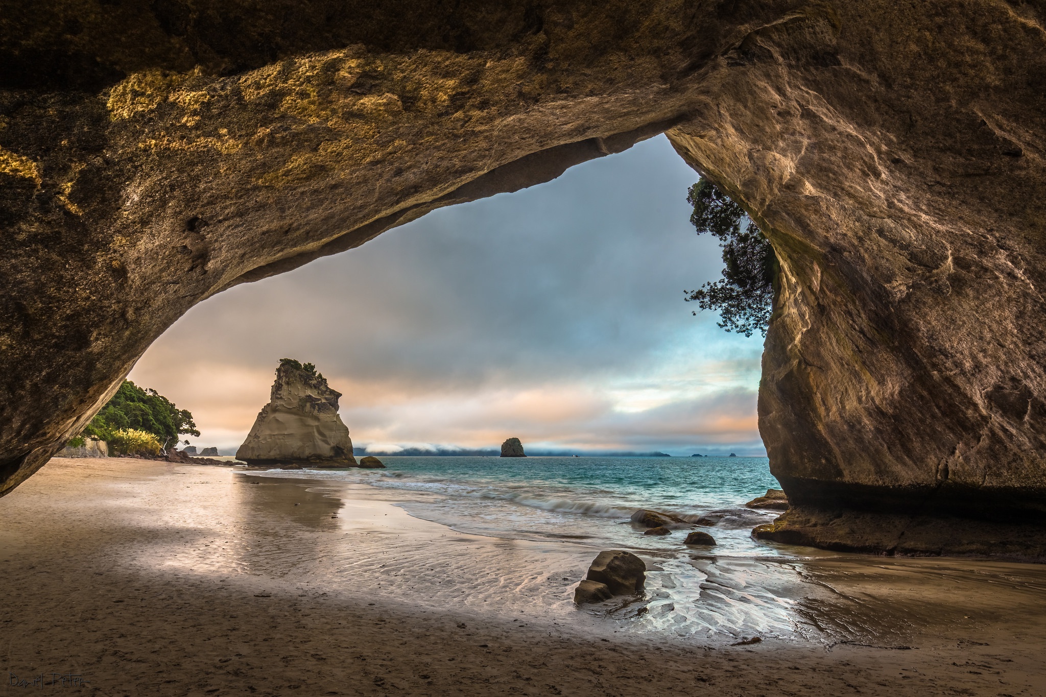 Free download wallpaper Nature, Beach, Caves, Ocean, Earth, Cave on your PC desktop