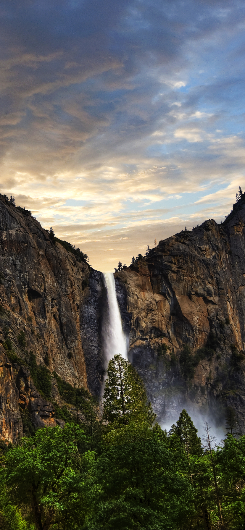 Download mobile wallpaper Waterfalls, Waterfall, Earth, California, Yosemite National Park, Bridalveil Fall for free.