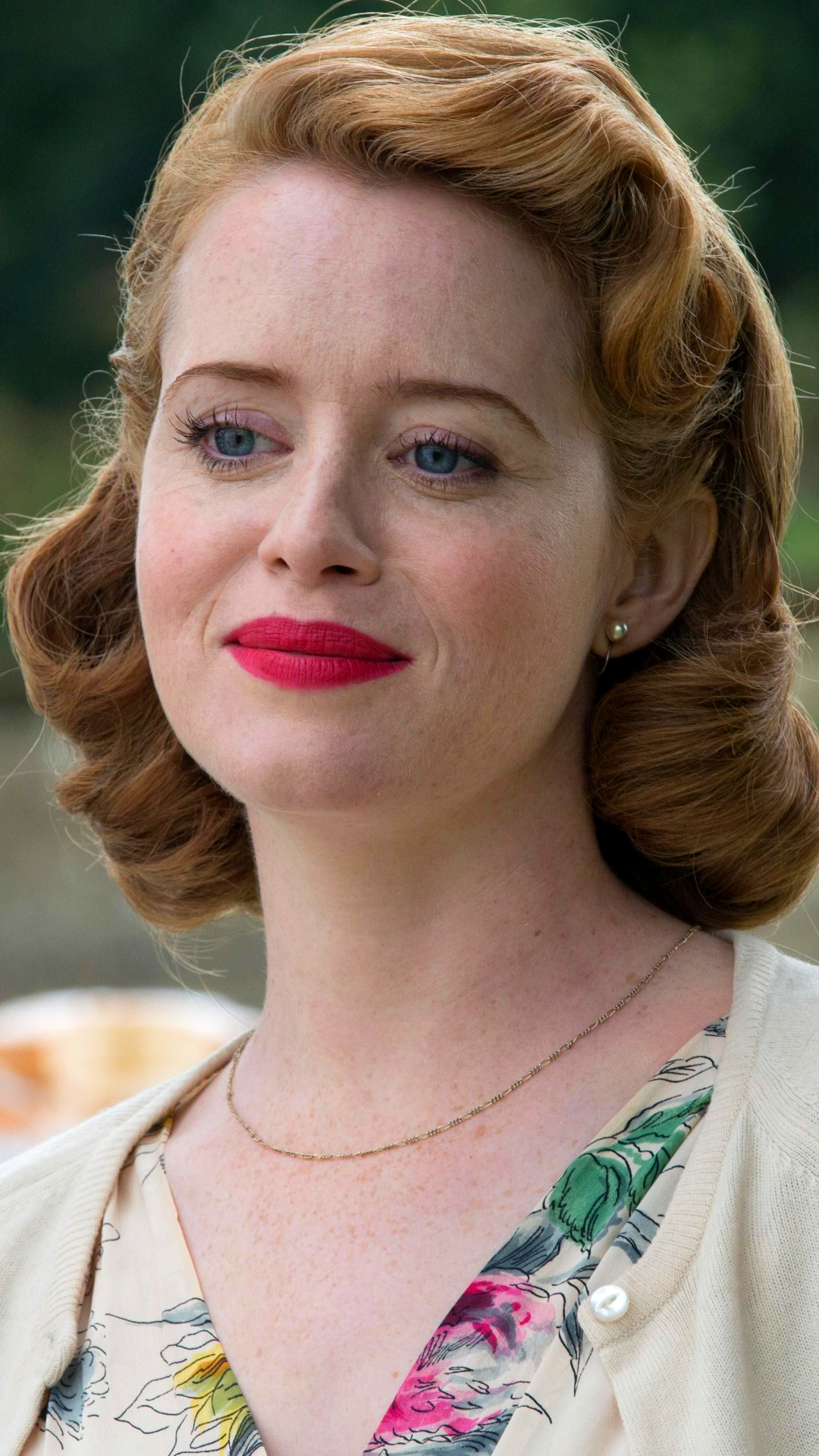 Download mobile wallpaper Celebrity, Claire Foy for free.