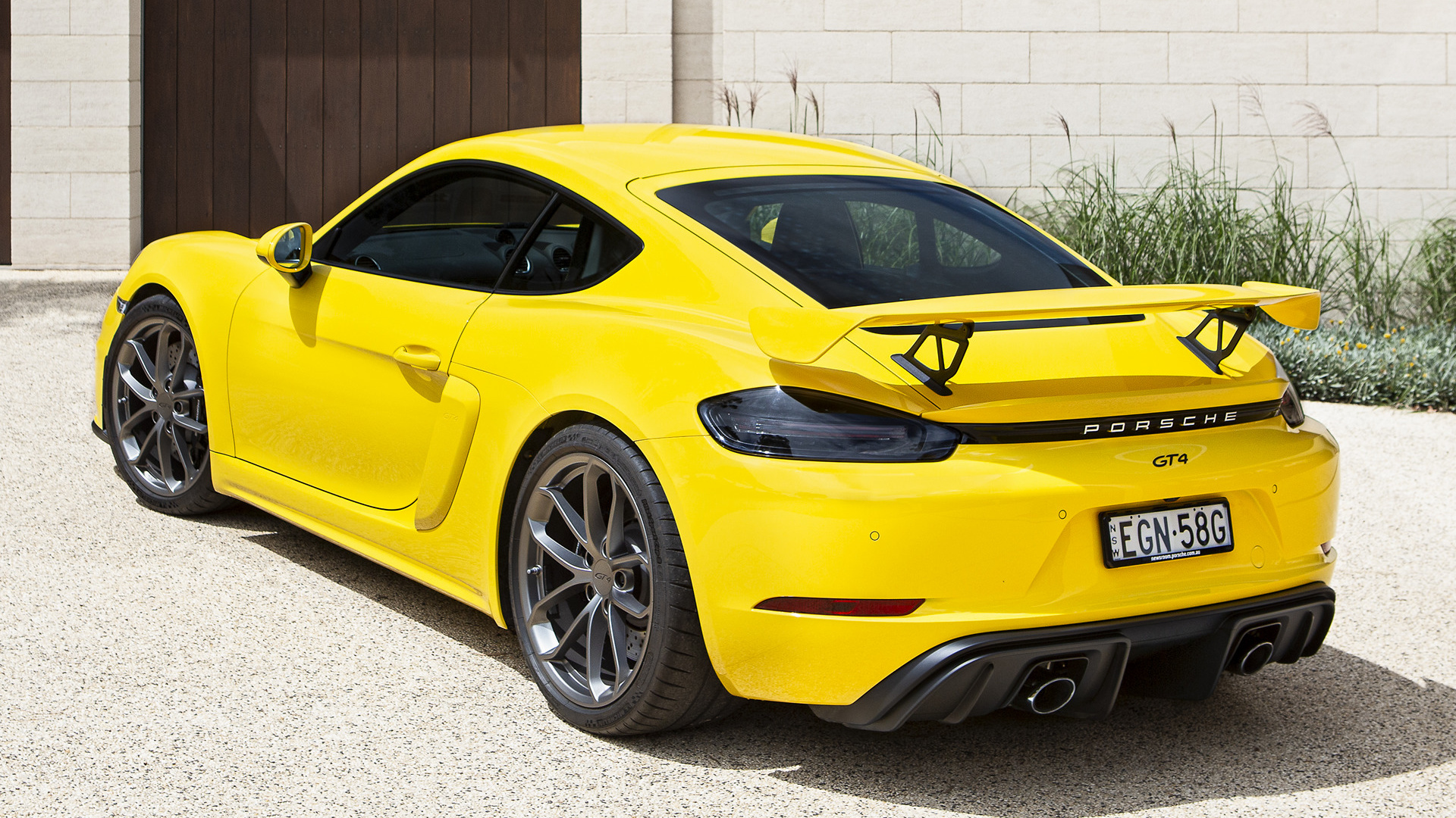 Download mobile wallpaper Porsche, Car, Supercar, Fastback, Vehicles, Grand Tourer, Coupé, Yellow Car, Porsche 718 Cayman Gt4 for free.