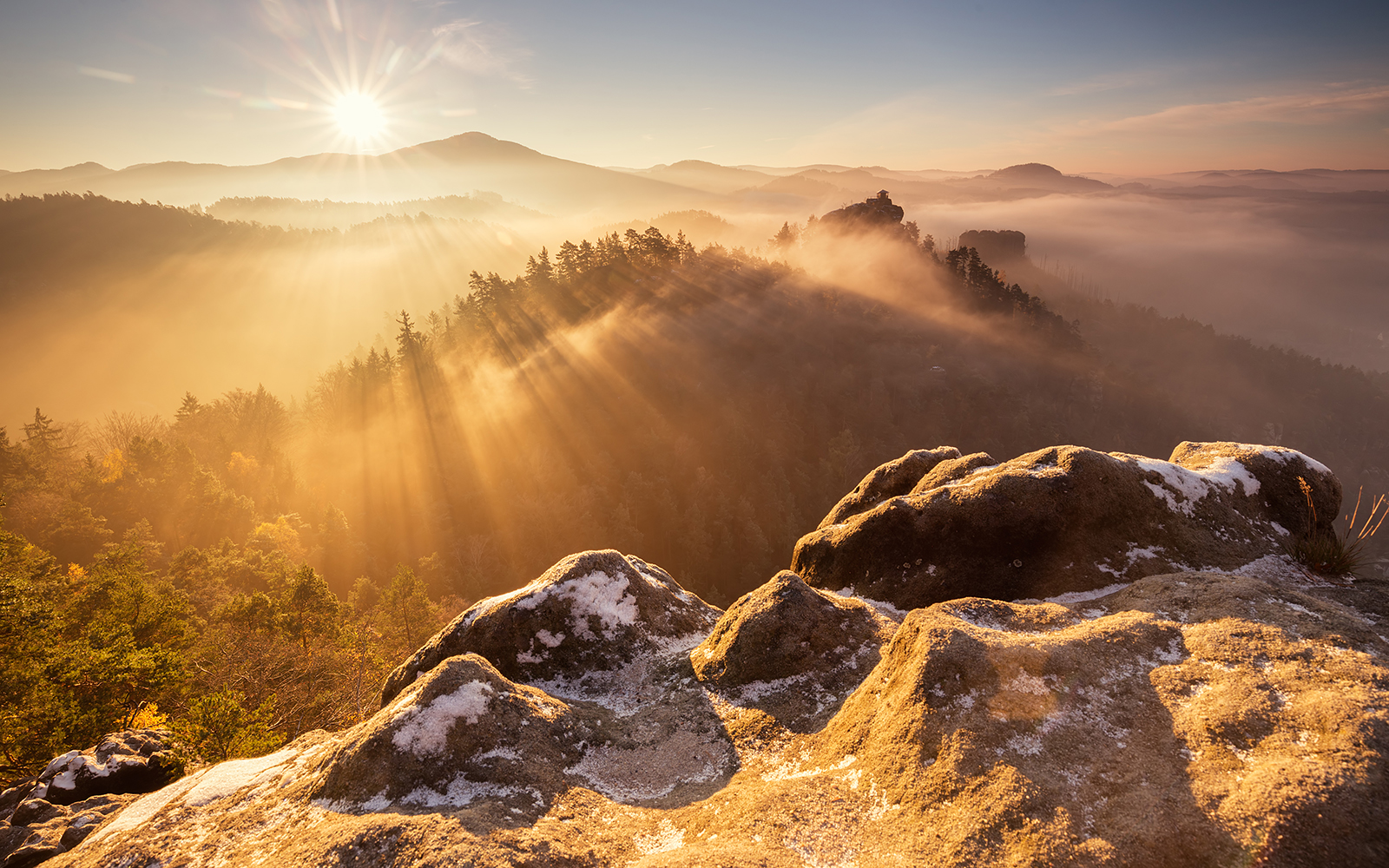 Free download wallpaper Mountains, Mountain, Earth, Sunbeam on your PC desktop