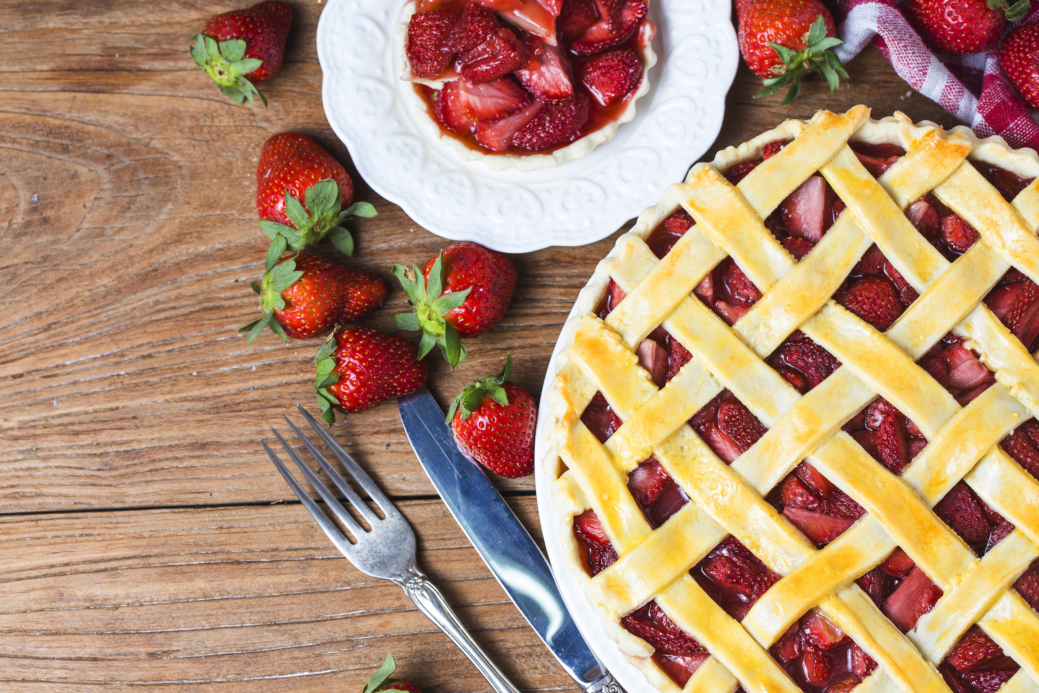 Download mobile wallpaper Food, Strawberry, Still Life, Berry, Fruit, Pie for free.