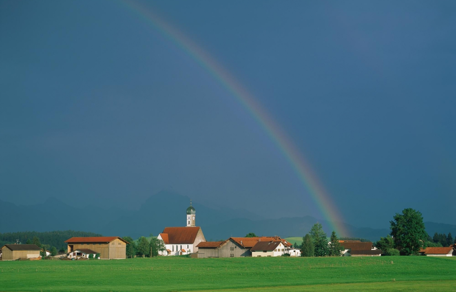 Laden Sie das Landschaft, Häuser, Sky, Regenbogen-Bild kostenlos auf Ihren PC-Desktop herunter