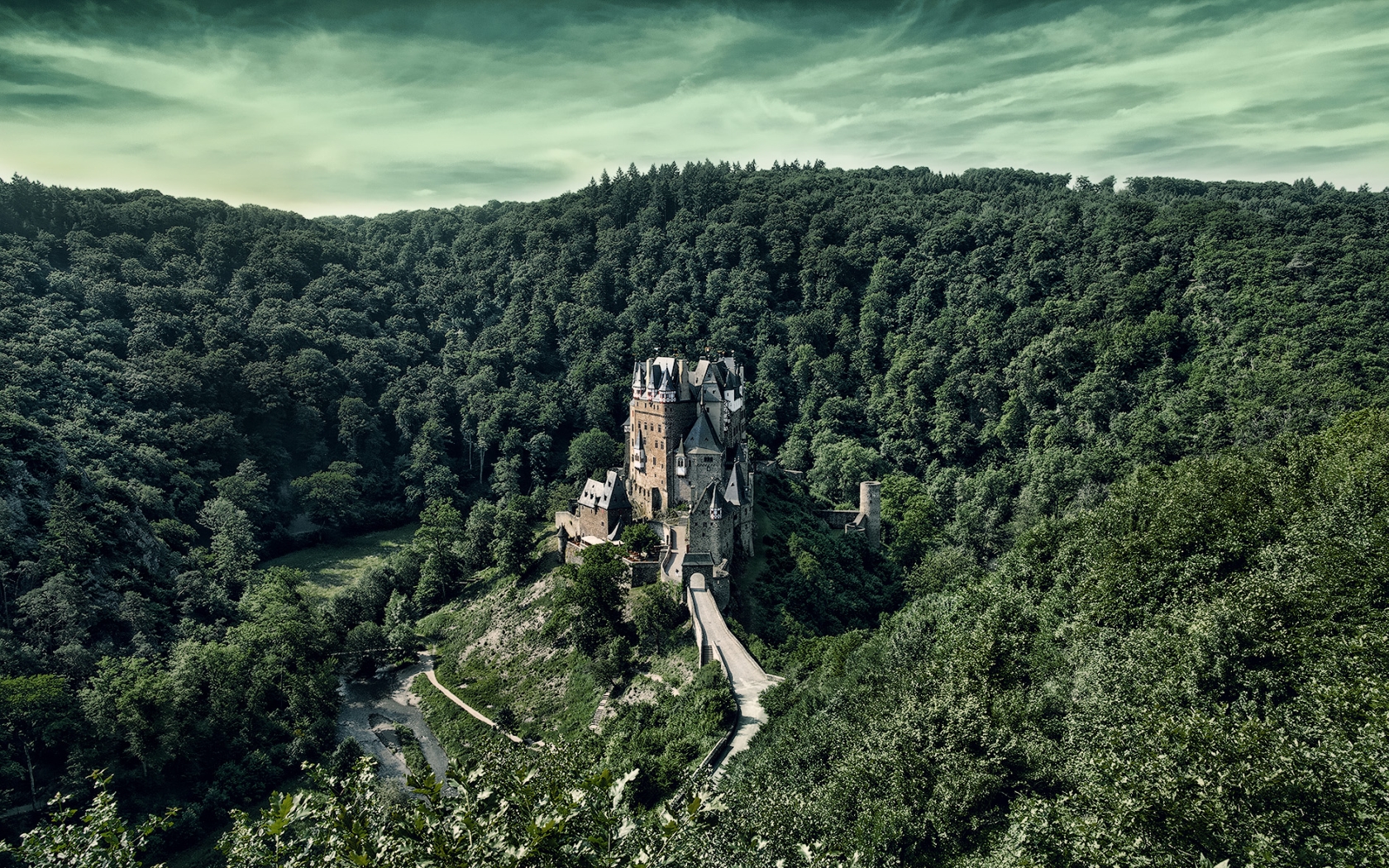Download mobile wallpaper Eltz Castle, Man Made, Castles for free.