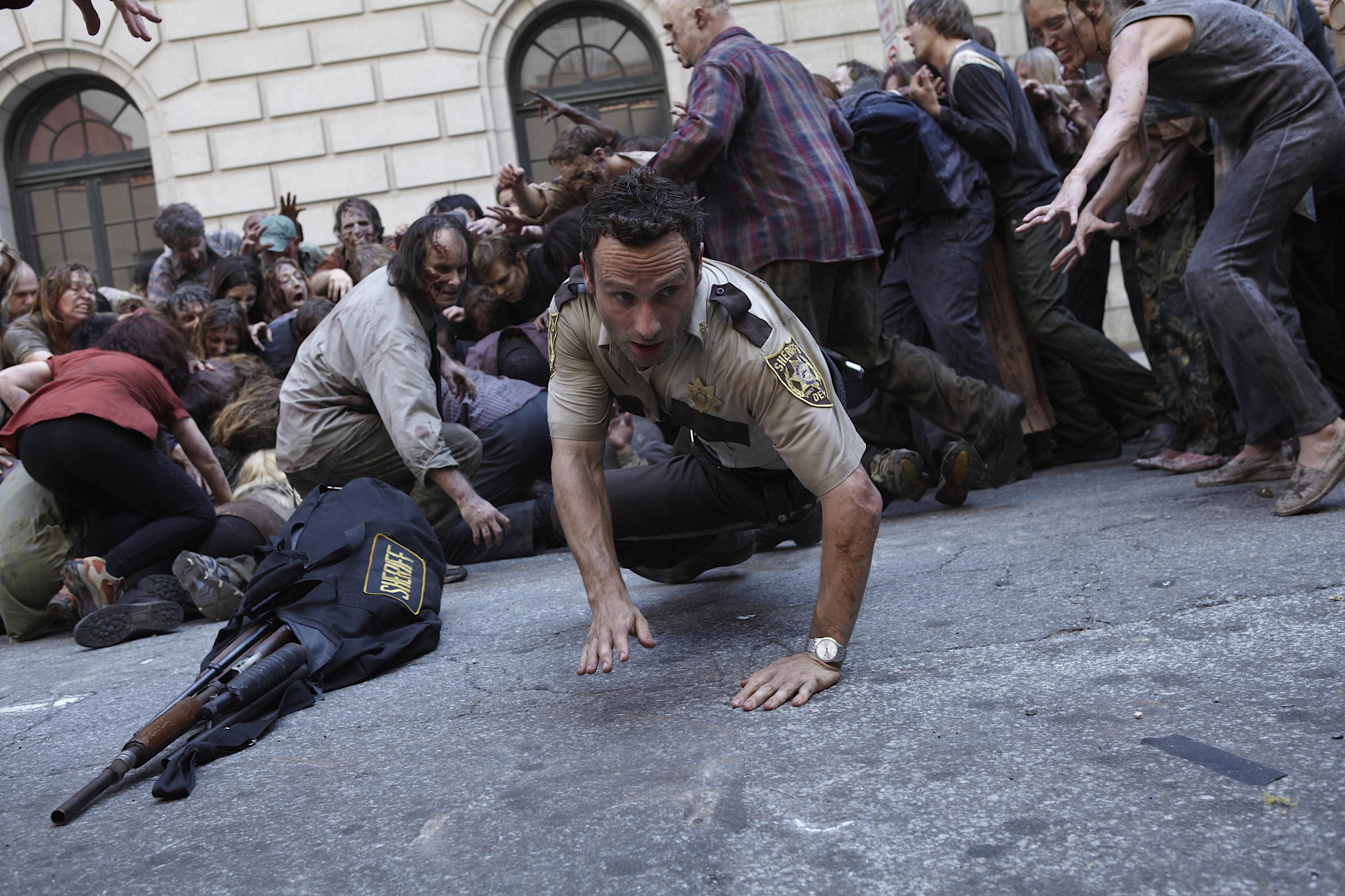 Free download wallpaper Andrew Lincoln, Tv Show, Zombie, The Walking Dead, Rick Grimes on your PC desktop