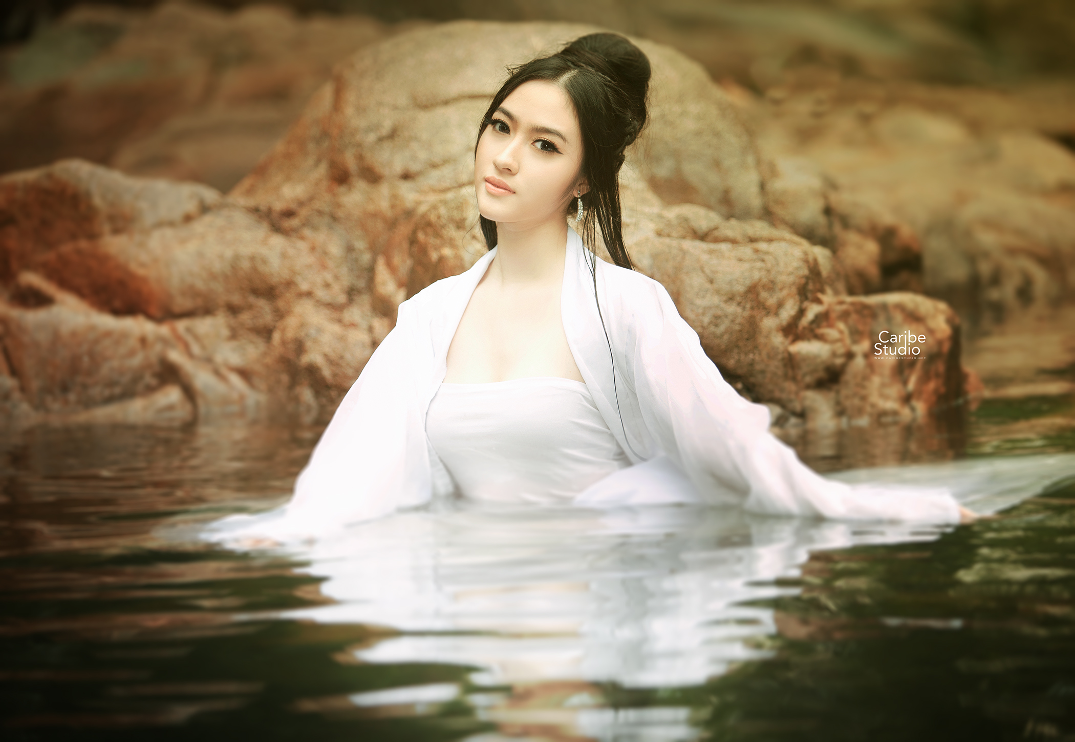 Free download wallpaper Water, Dress, Women, Asian, Vietnamese on your PC desktop