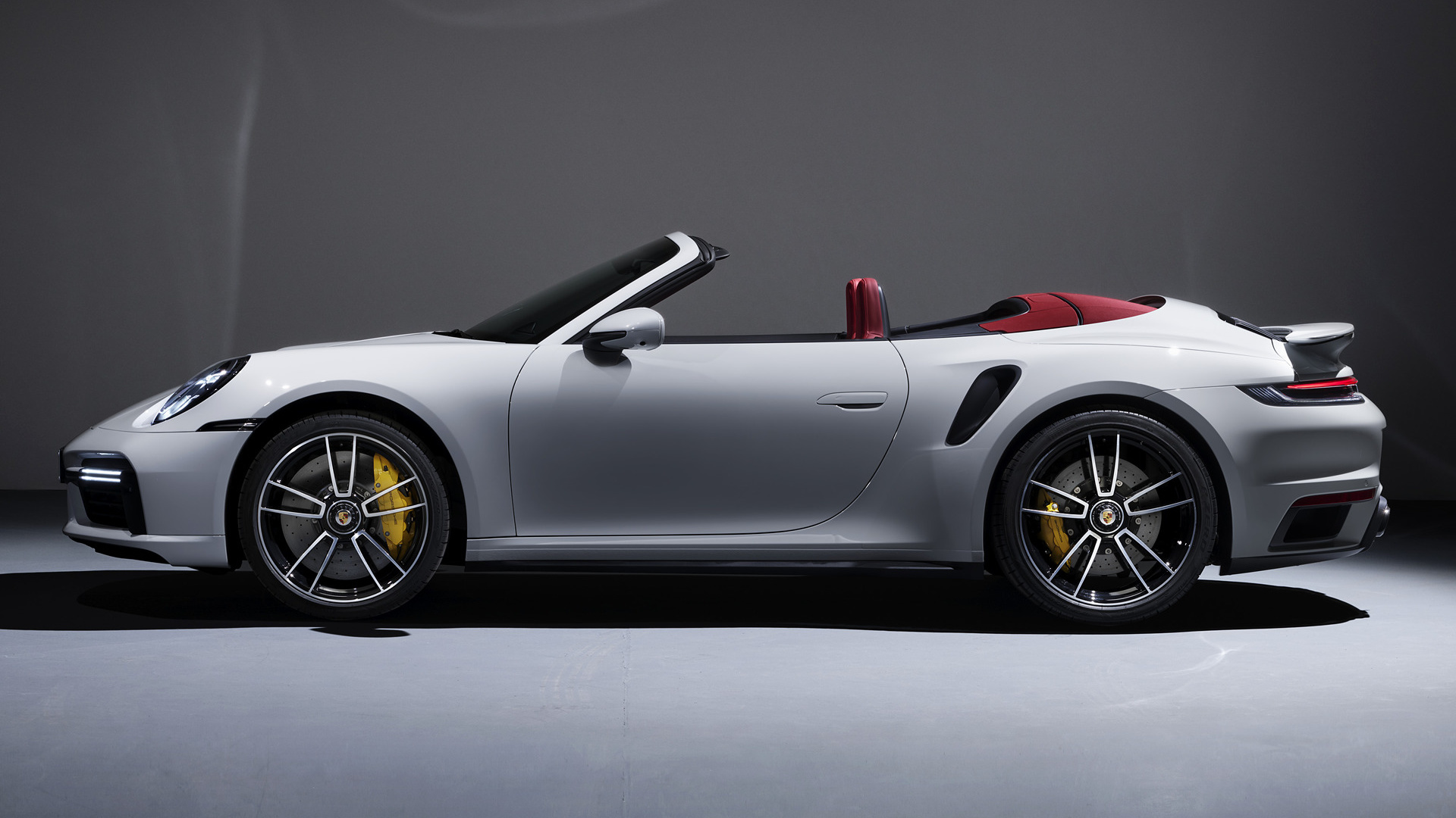 Download mobile wallpaper Porsche, Car, Cabriolet, Porsche 911 Turbo S, Vehicles, Porsche 911 Turbo for free.