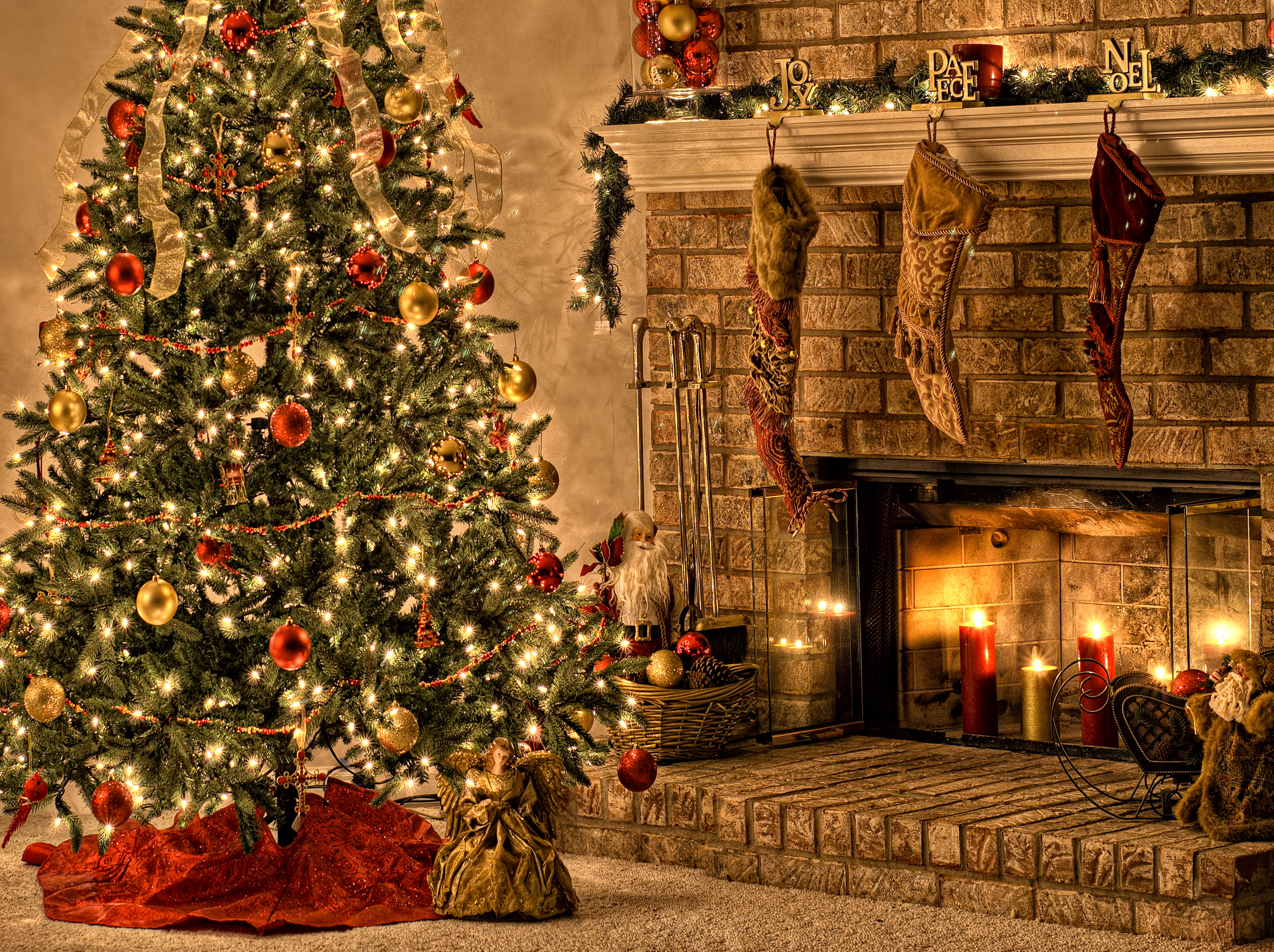 212069 descargar imagen chimenea, luces de navidad, día festivo, navidad, vela, adornos de navidad, árbol de navidad: fondos de pantalla y protectores de pantalla gratis