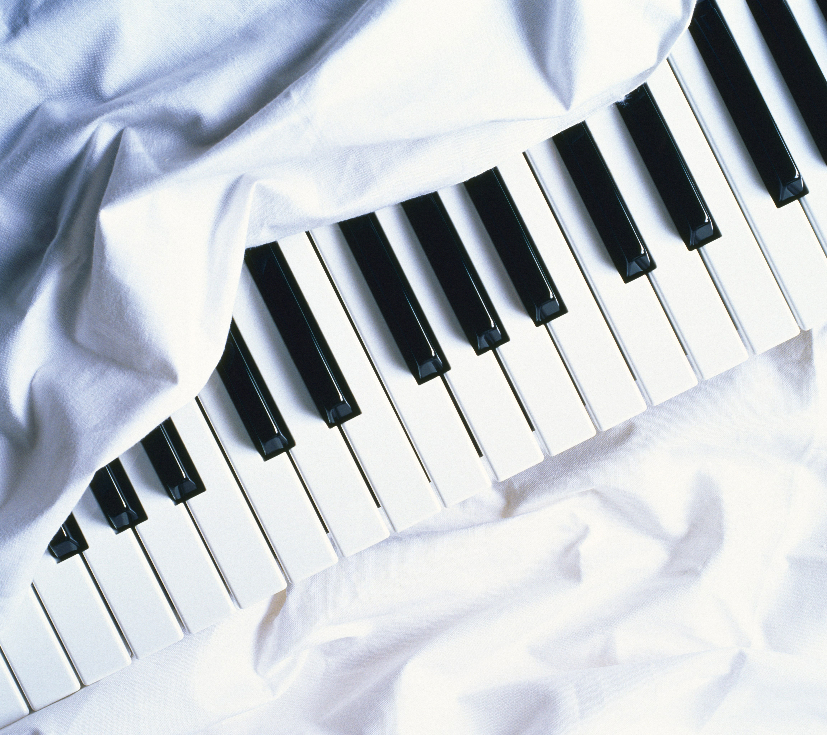 Download mobile wallpaper Music, Piano for free.