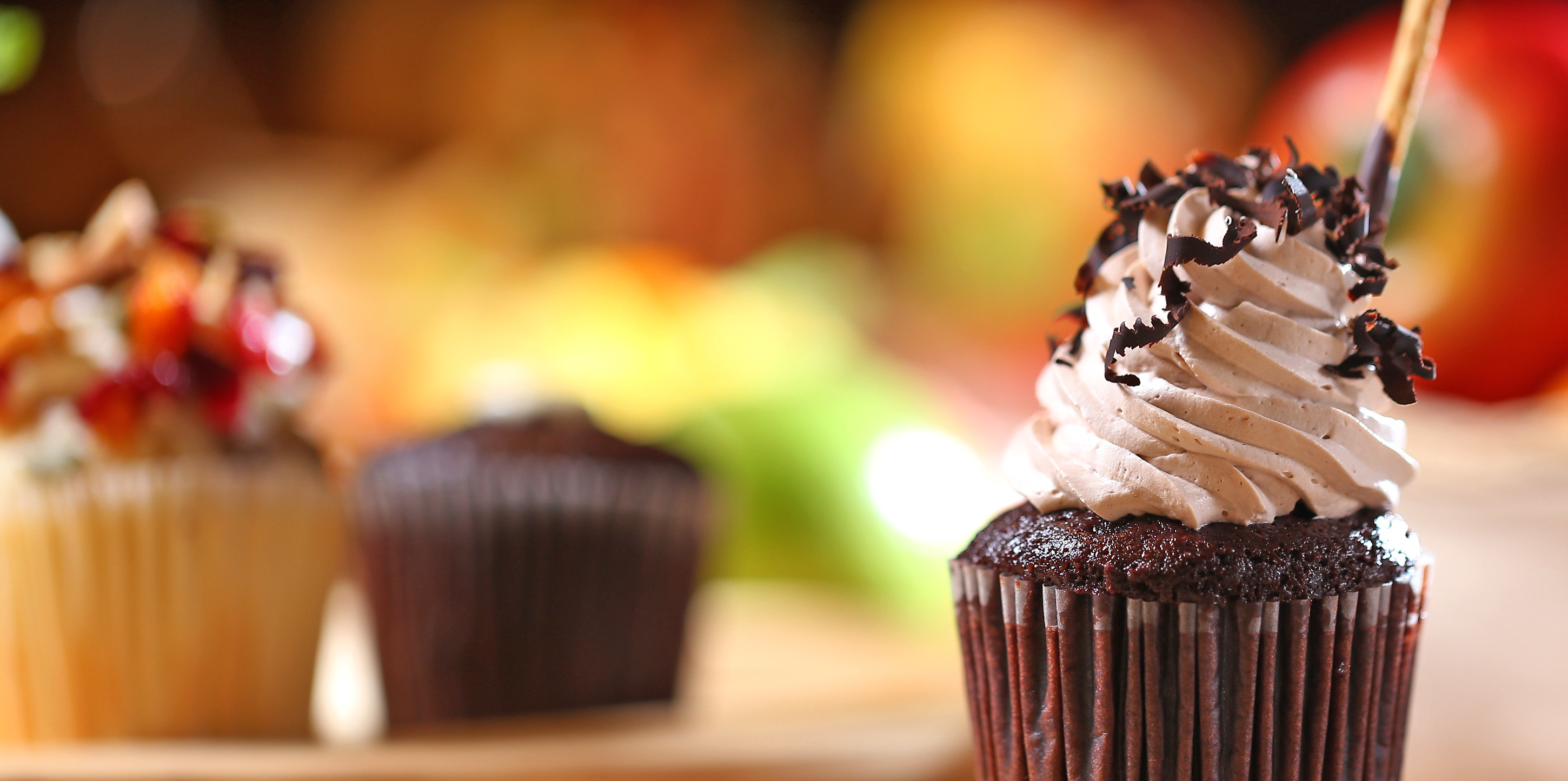 Download mobile wallpaper Food, Cupcake for free.