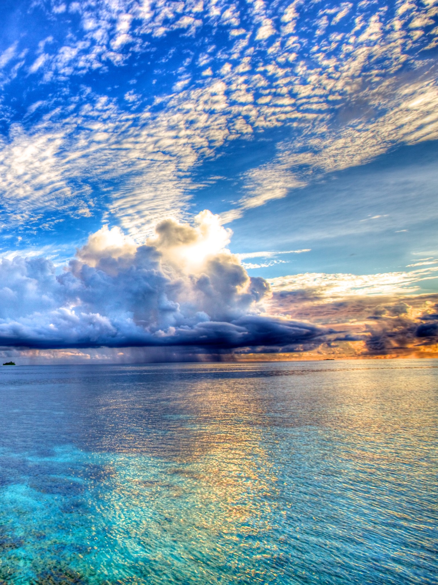 Handy-Wallpaper Natur, Wasser, Horizont, Ozean, Wolke, Malediven, Himmel, Erde/natur kostenlos herunterladen.