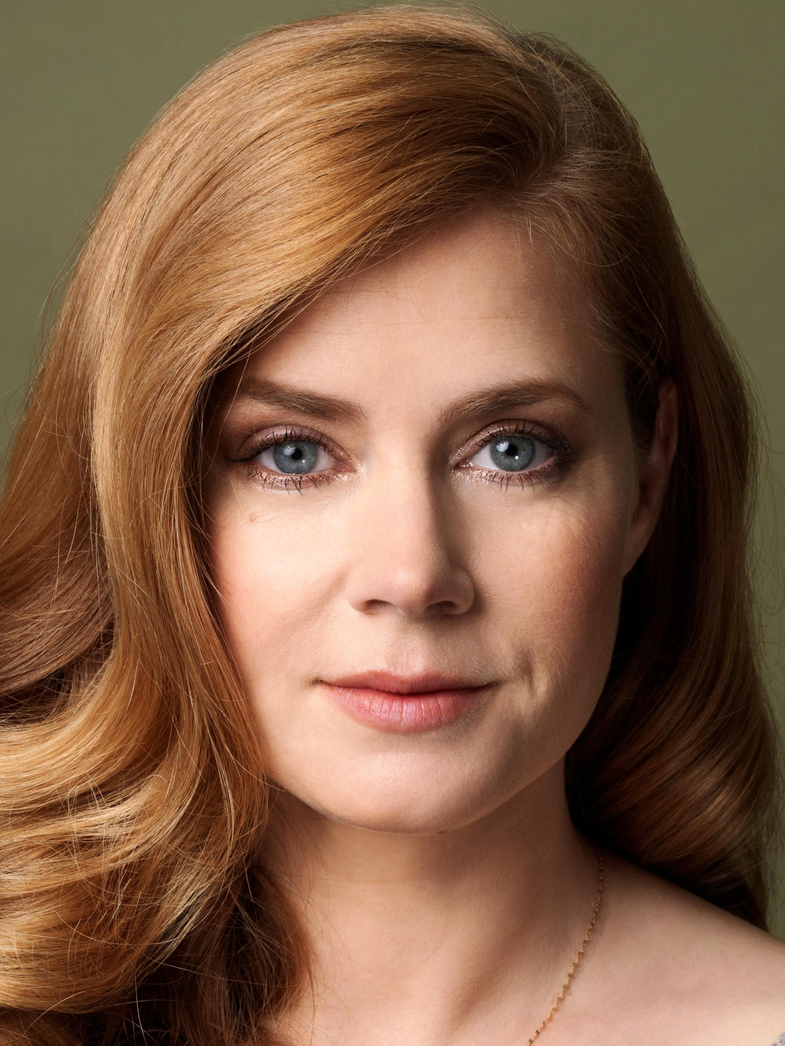 Download mobile wallpaper Redhead, Face, Blue Eyes, American, Celebrity, Actress, Amy Adams for free.