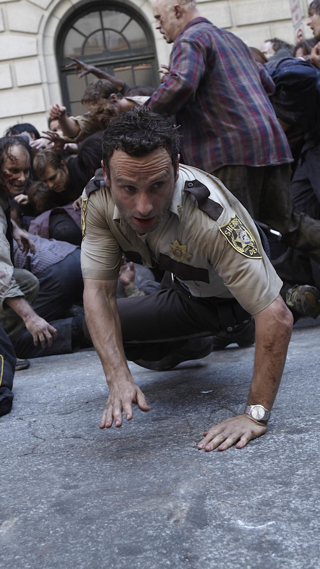 Download mobile wallpaper Andrew Lincoln, Tv Show, Zombie, The Walking Dead, Rick Grimes for free.