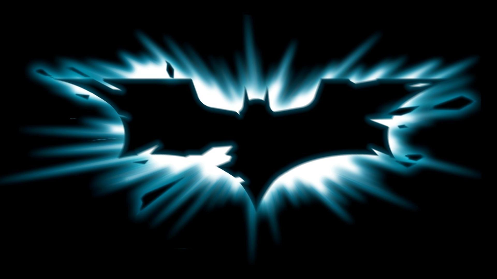 Скачать картинку Темный Рыцарь: Возрождение Легенды, Бэтмен, Кино в телефон бесплатно.
