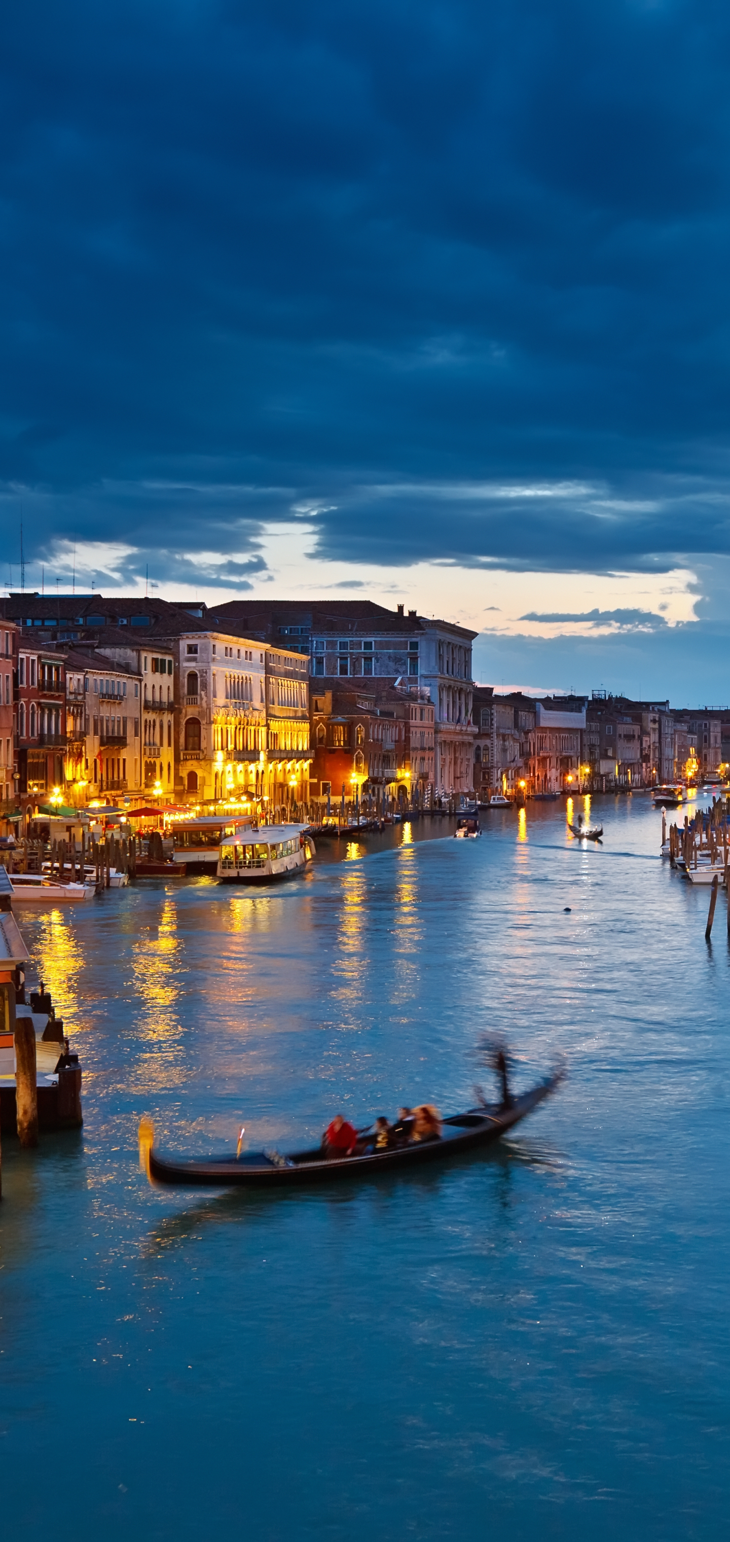 Download mobile wallpaper Cities, Night, Italy, Venice, City, Light, Gondola, Man Made, Canal for free.