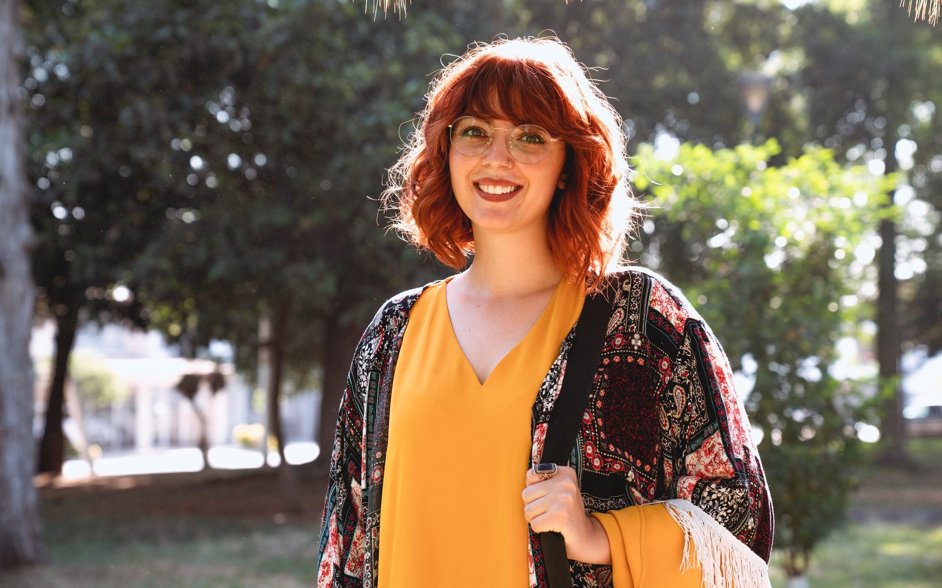 Téléchargez gratuitement l'image Le Sourire, Roux, Lunettes, Femmes sur le bureau de votre PC