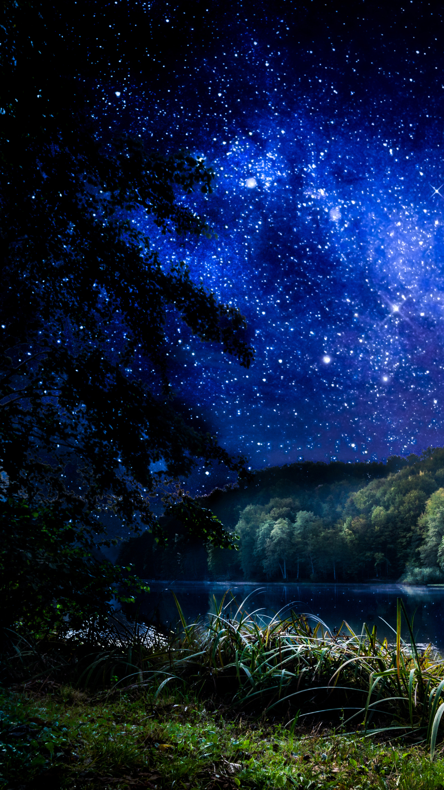 Download mobile wallpaper Sky, Stars, Night, Mountain, Lake, Starry Sky, Earth for free.
