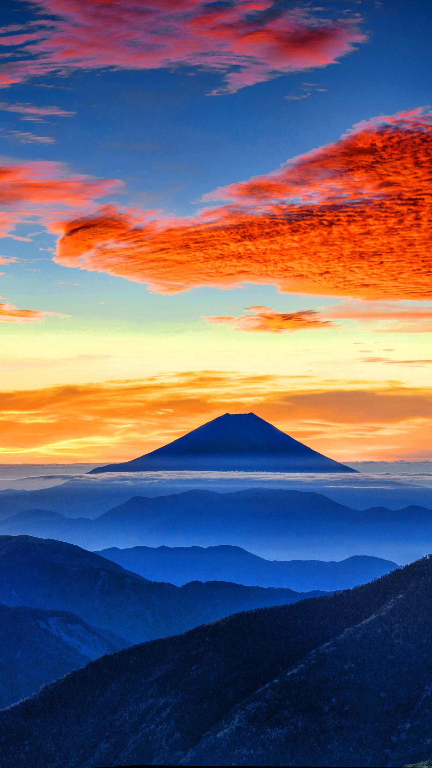 Descarga gratuita de fondo de pantalla para móvil de Cielo, Horizonte, Montaña, Japón, Nube, Monte Fuji, Volcanes, Tierra/naturaleza.