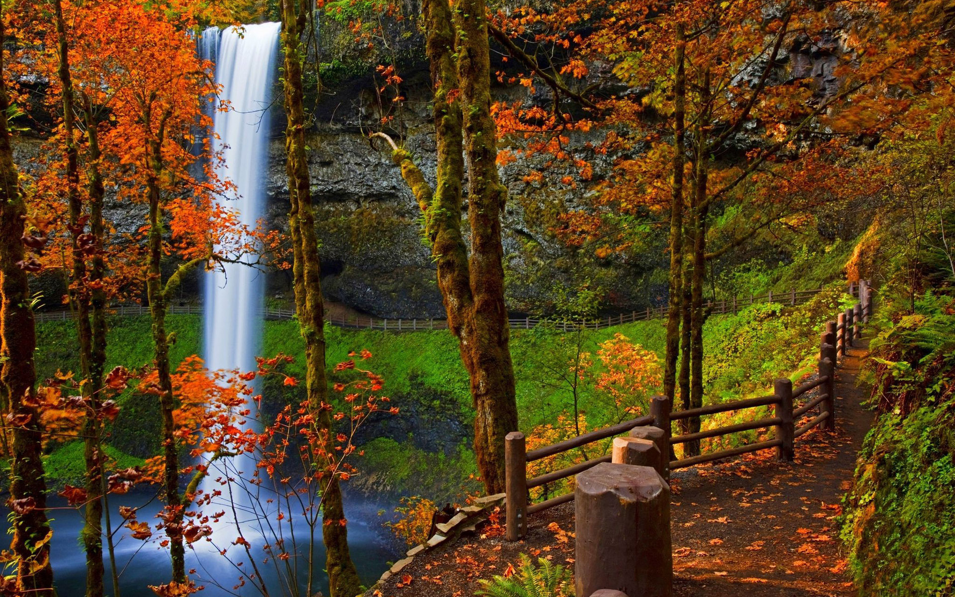 Скачать обои бесплатно Осень, Водопады, Водопад, Парк, Дерево, Ограда, Земля/природа картинка на рабочий стол ПК