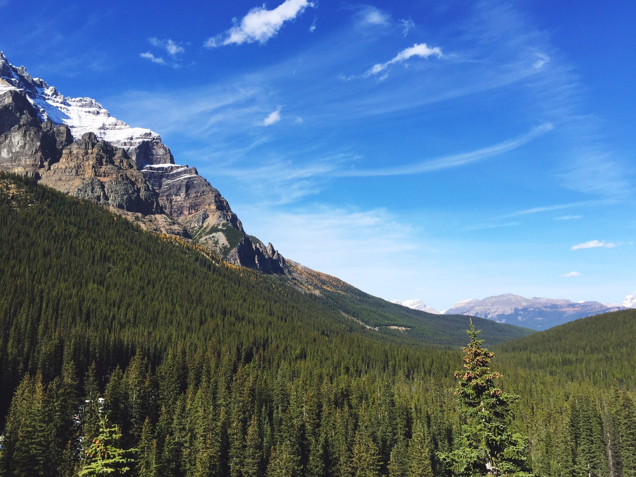 Descarga gratis la imagen Paisaje, Naturaleza, Montaña, Bosque, Tierra/naturaleza en el escritorio de tu PC