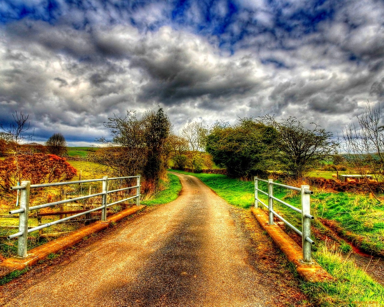 Download mobile wallpaper Roads, Clouds, Sky, Landscape, Autumn for free.