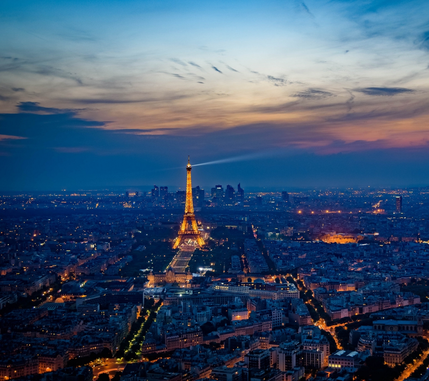 Free download wallpaper Cities, Sunset, Paris, Eiffel Tower, City, Building, Man Made on your PC desktop