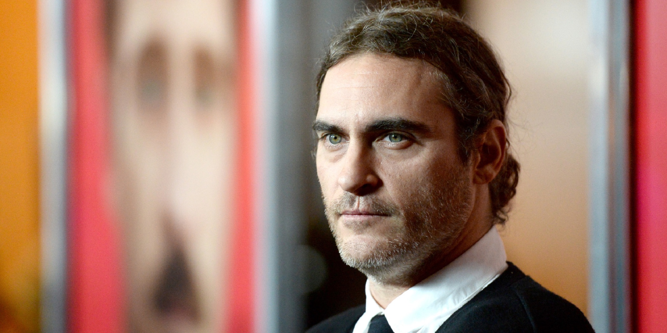 Download mobile wallpaper Face, Green Eyes, Celebrity, Actor, Joaquin Phoenix for free.